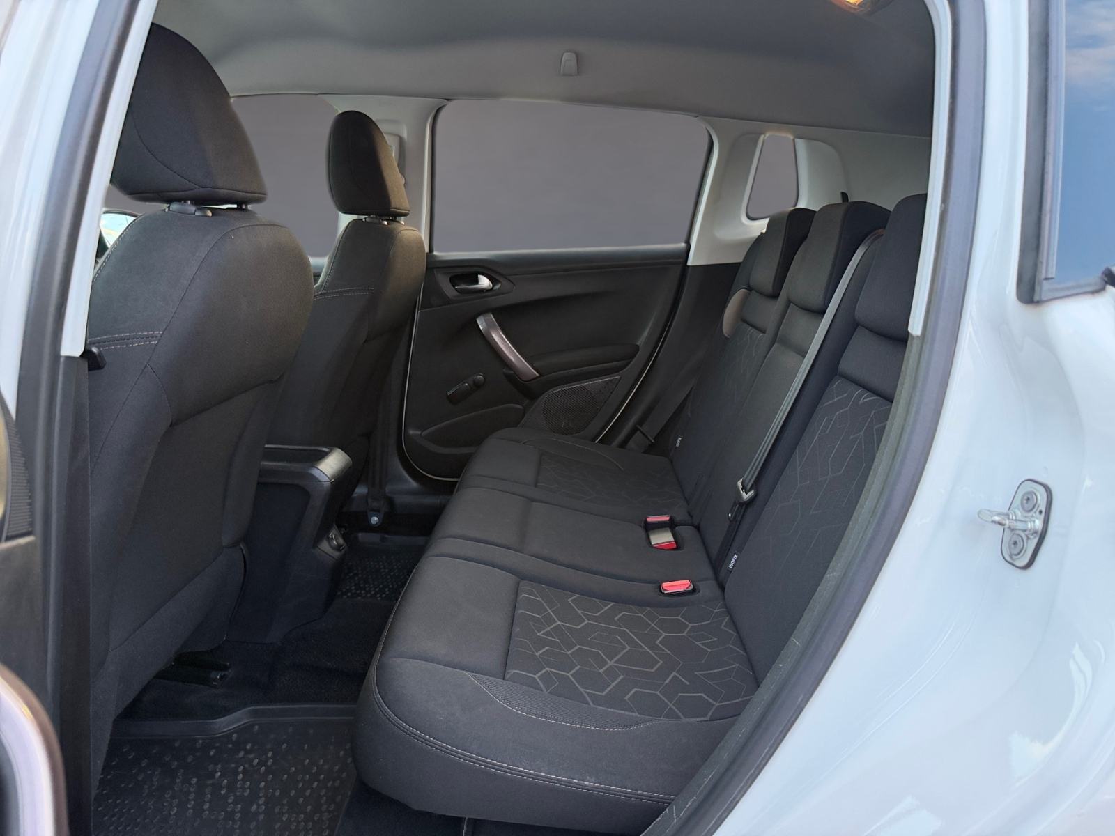 ⭐️Peugeot 2008 1,6 BlueHDI⭐️JAMSTVO 12 MJ, fotografija 11
