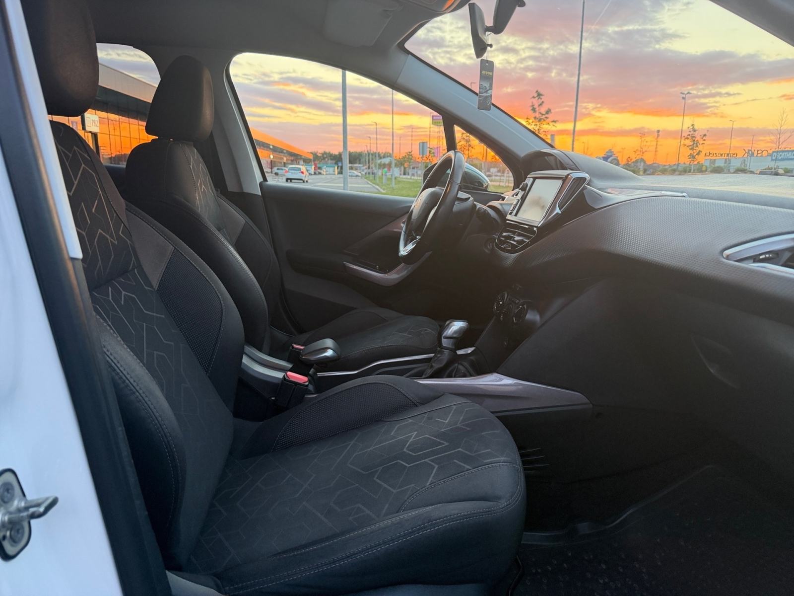⭐️Peugeot 2008 1,6 BlueHDI⭐️JAMSTVO 12 MJ, fotografija 14