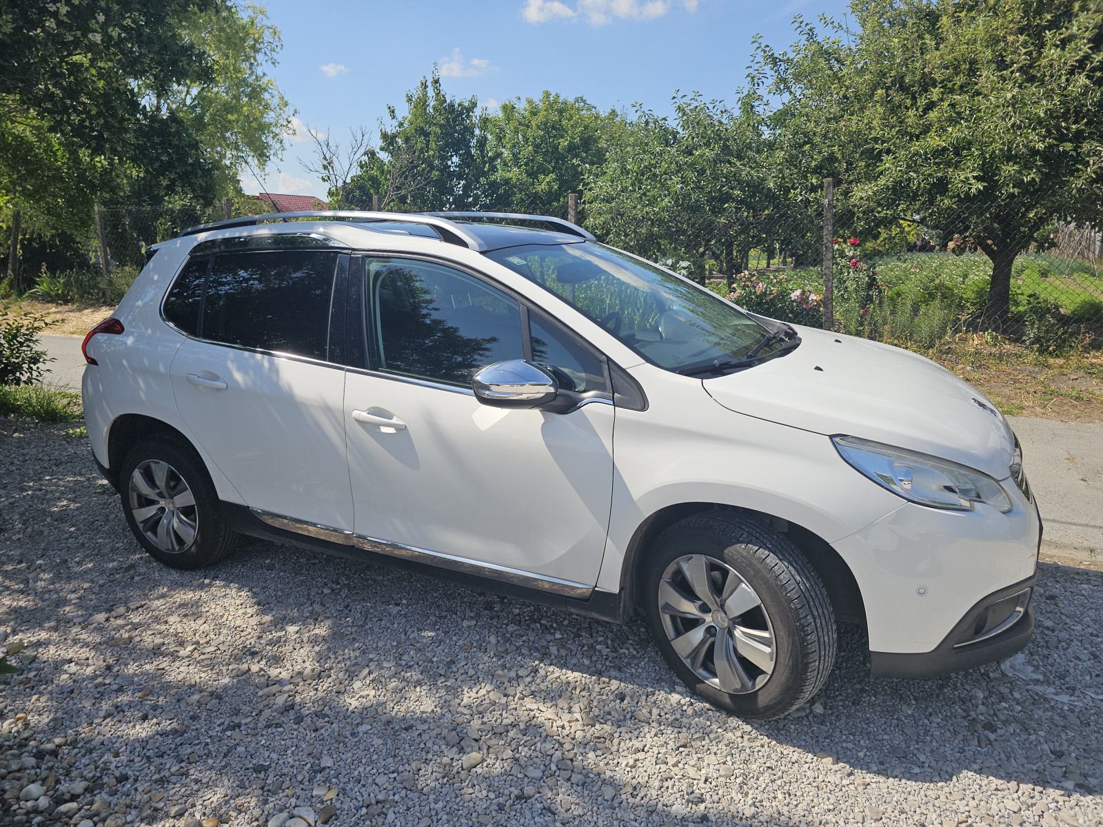 Peugeot 2008 1,6 BlueHDI, fotografija 2
