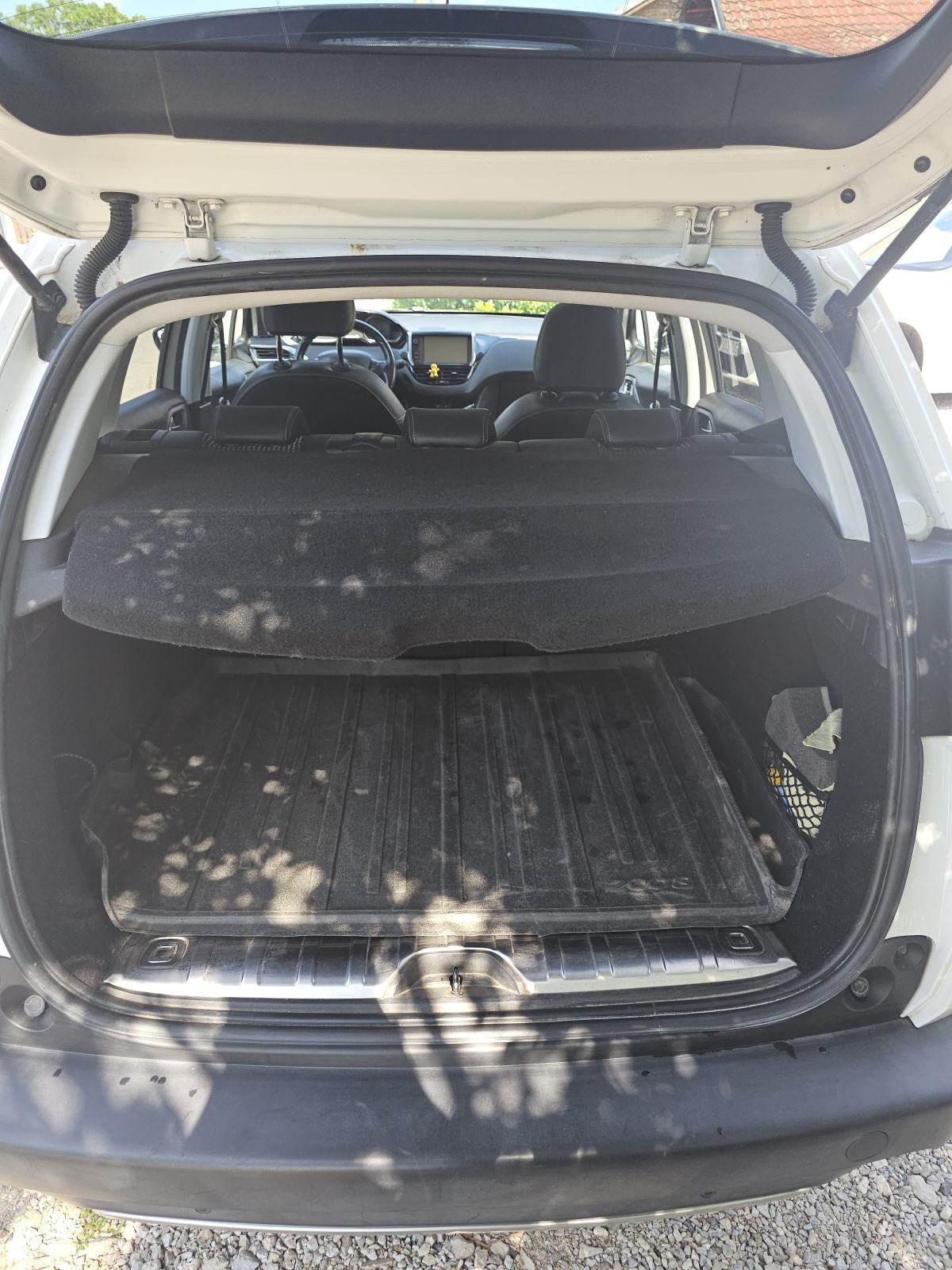 Peugeot 2008 1,6 BlueHDI, fotografija 4