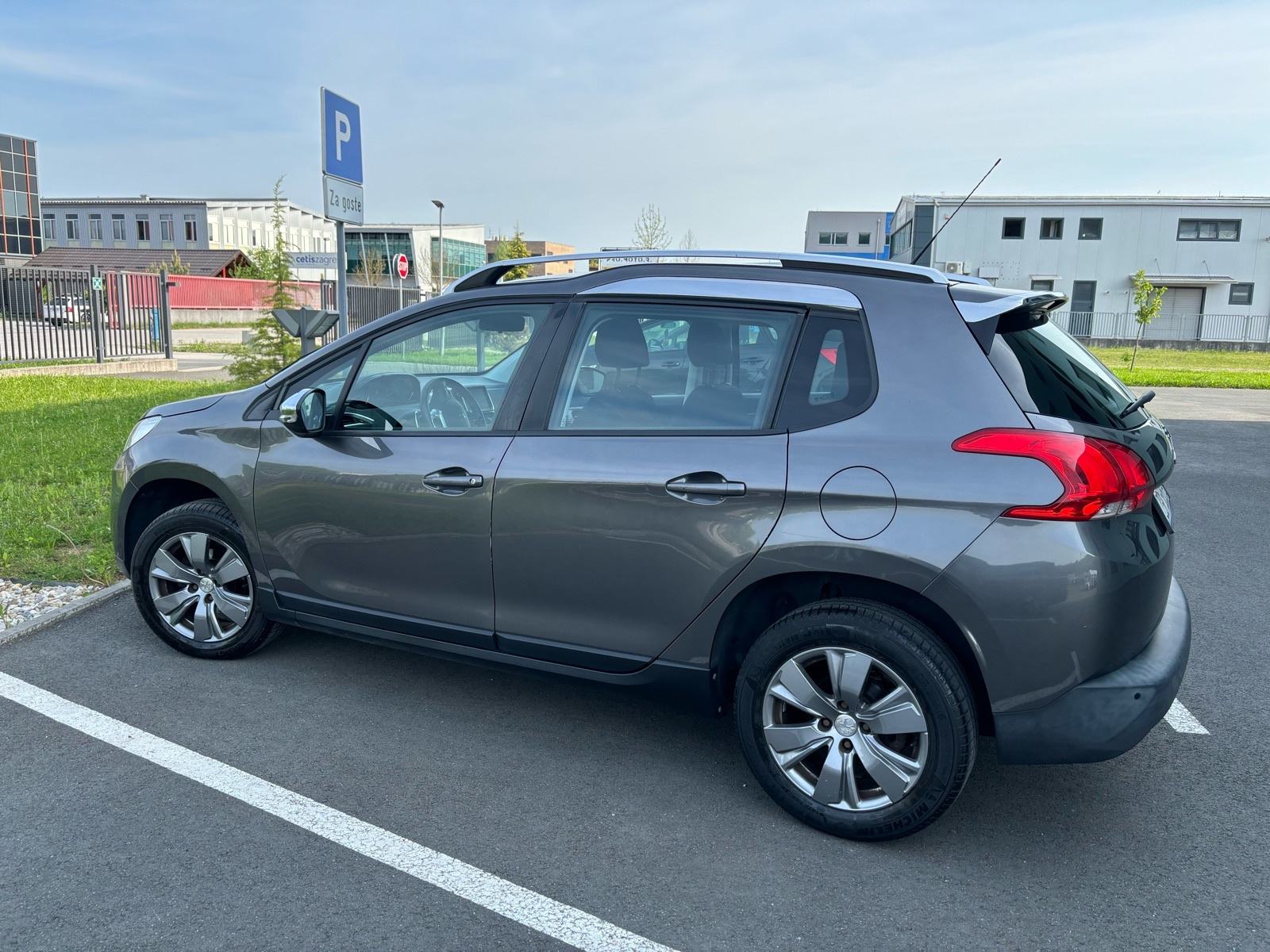 peugeot-2008-1-6-e-hdi-automatik-2015-god