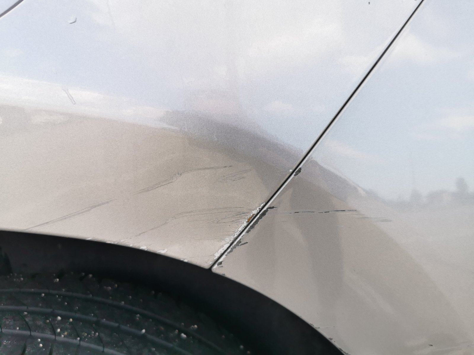 Peugeot 2008 1,6 e-HDi - uredan, redovito servisiran, super stanje!, fotografija 12