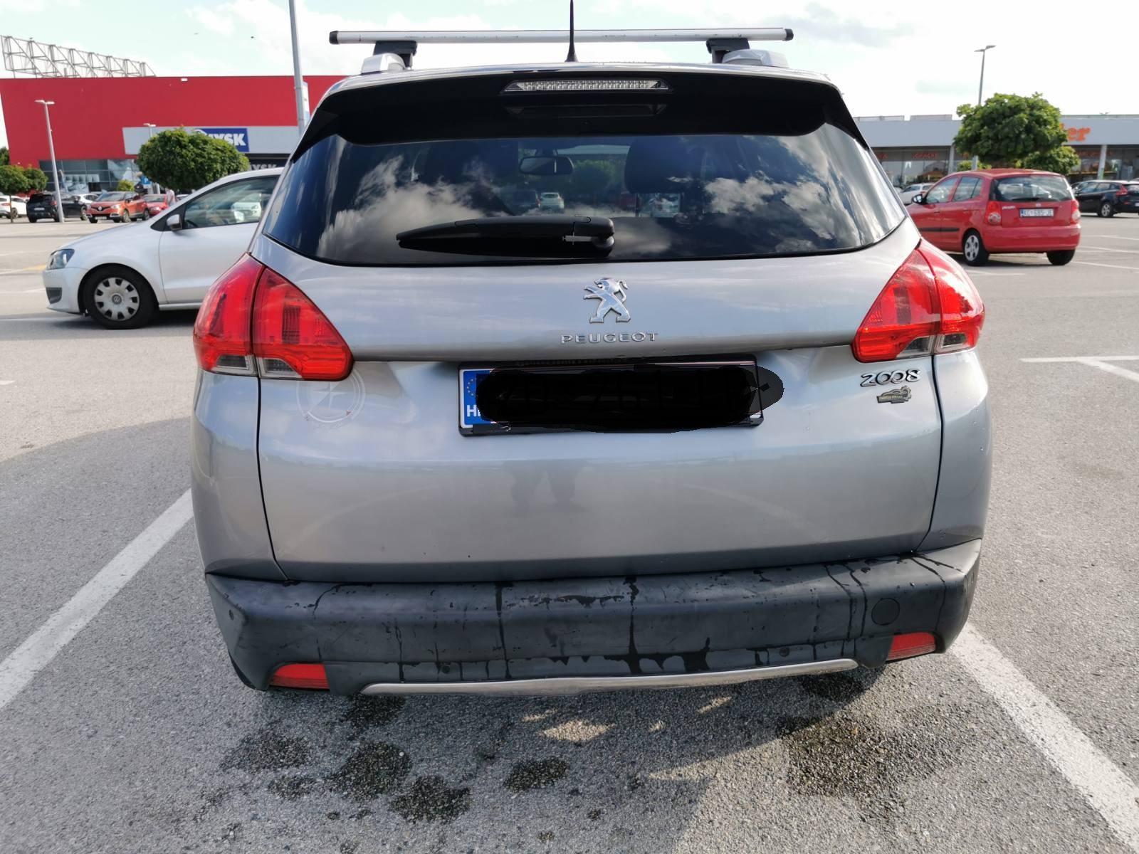 Peugeot 2008 1,6 e-HDi - uredan, redovito servisiran, super stanje!, fotografija 17