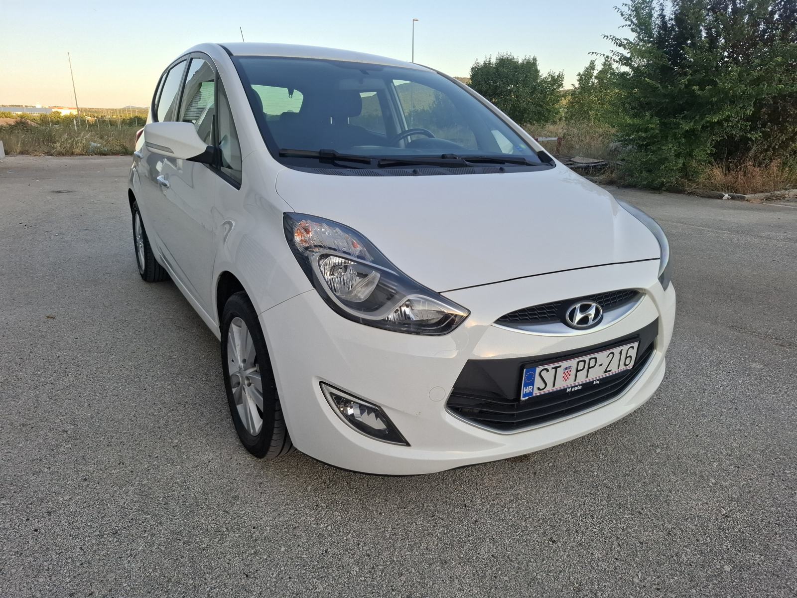 Hyundai ix20 1.6crdi Navigacija. Park kamera, fotografija 4