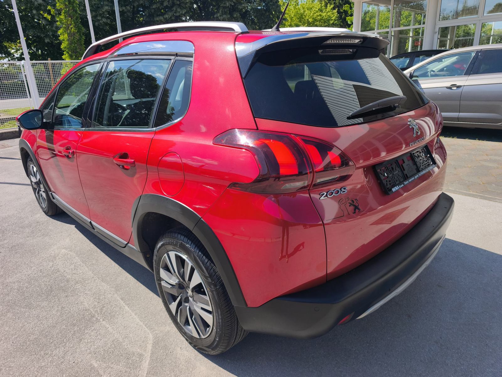 Peugeot 2008 1,6 HDI 88KW 6 BRZINA KAMERA PANORAMA KOŽA KROM LED ECO, fotografija 9