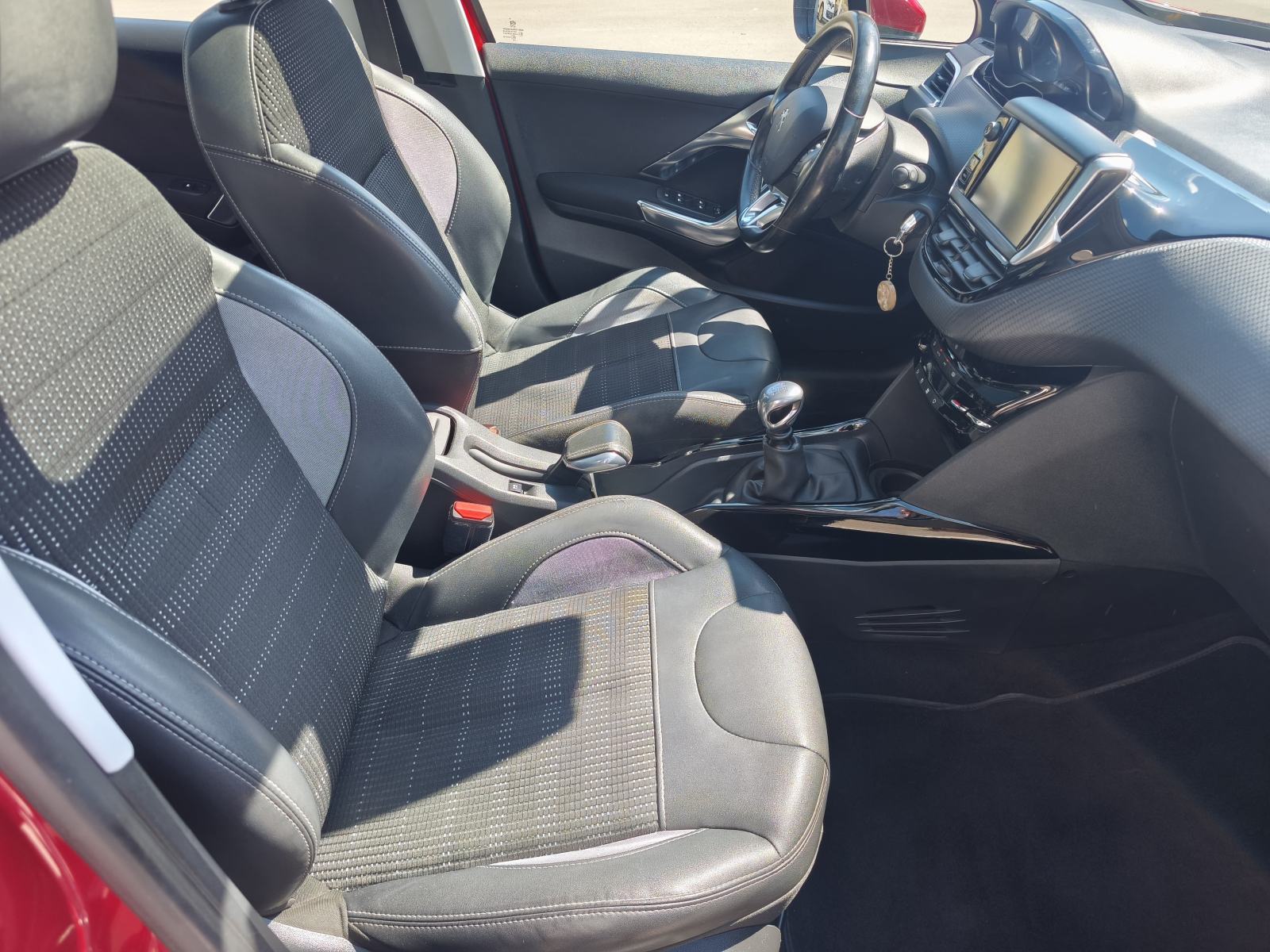 Peugeot 2008 1,6 HDI 88KW 6 BRZINA KAMERA PANORAMA KOŽA KROM LED ECO, fotografija 18