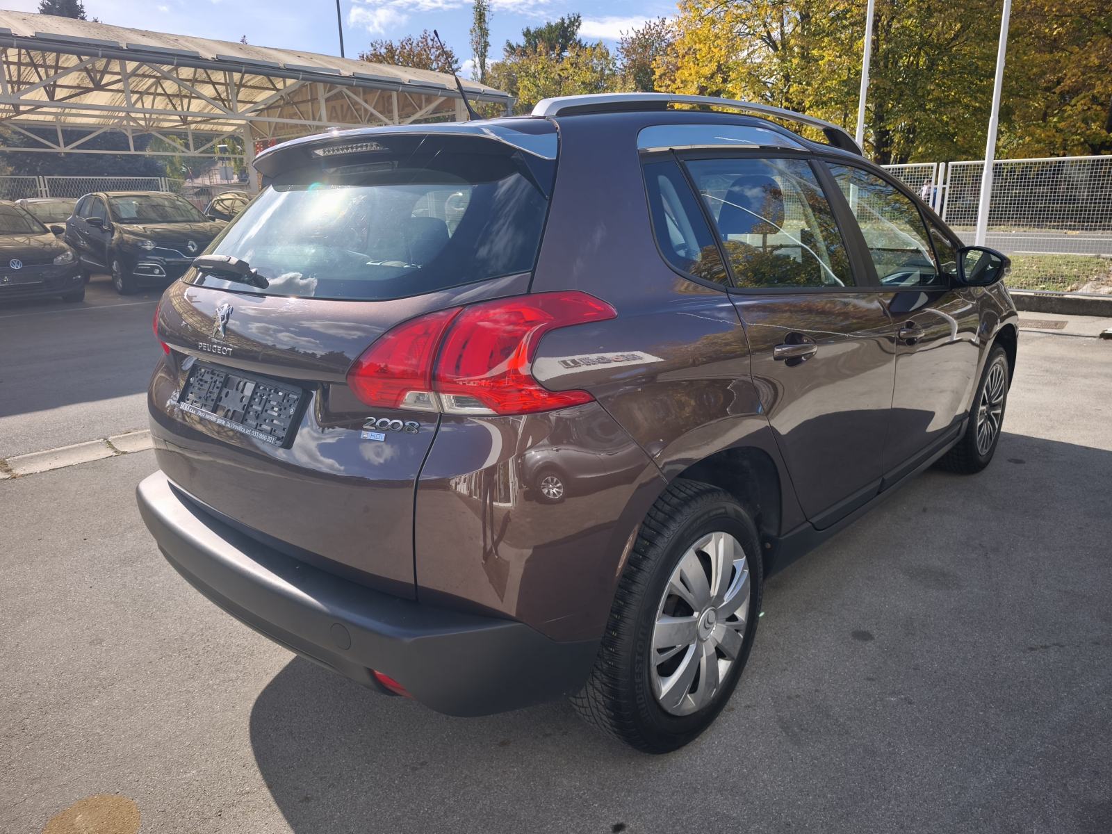 Peugeot 2008 1,6 HDI AUTOMATIK TEMPOMAT PUTNI KOMP ECO KOŽNI VOLAN, fotografija 13