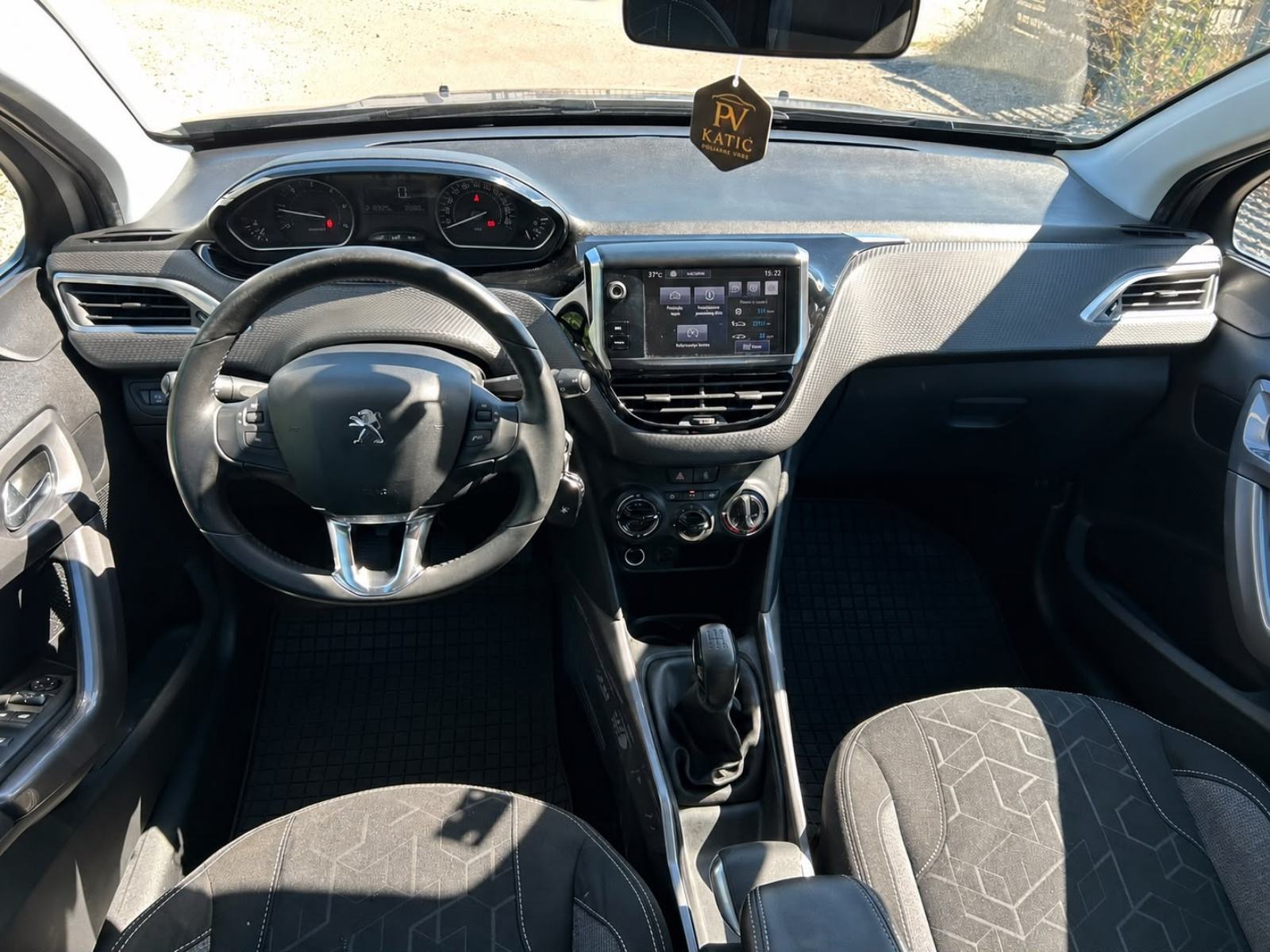 Peugeot 2008 1,6 HDI, redizajn 2017.g, 100ks, EURO VI, fotografija 7