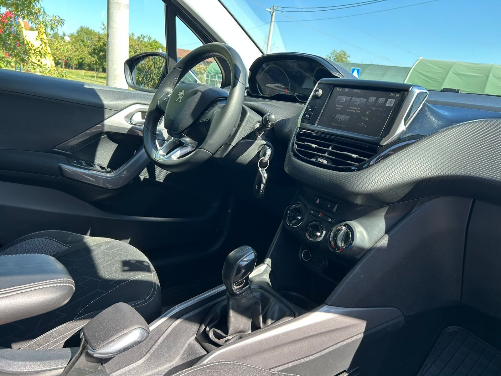 Peugeot 2008 1,6 HDI, redizajn 2017.g, 100ks, EURO VI, fotografija 8