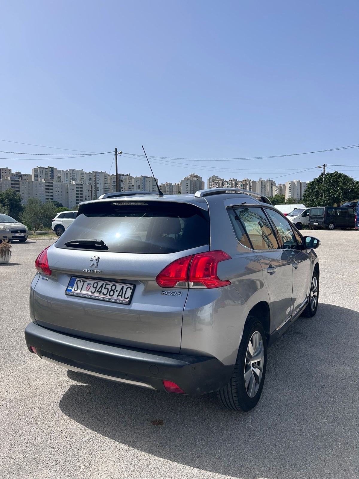 Peugeot 2008 1,6 HDi, fotografija 2