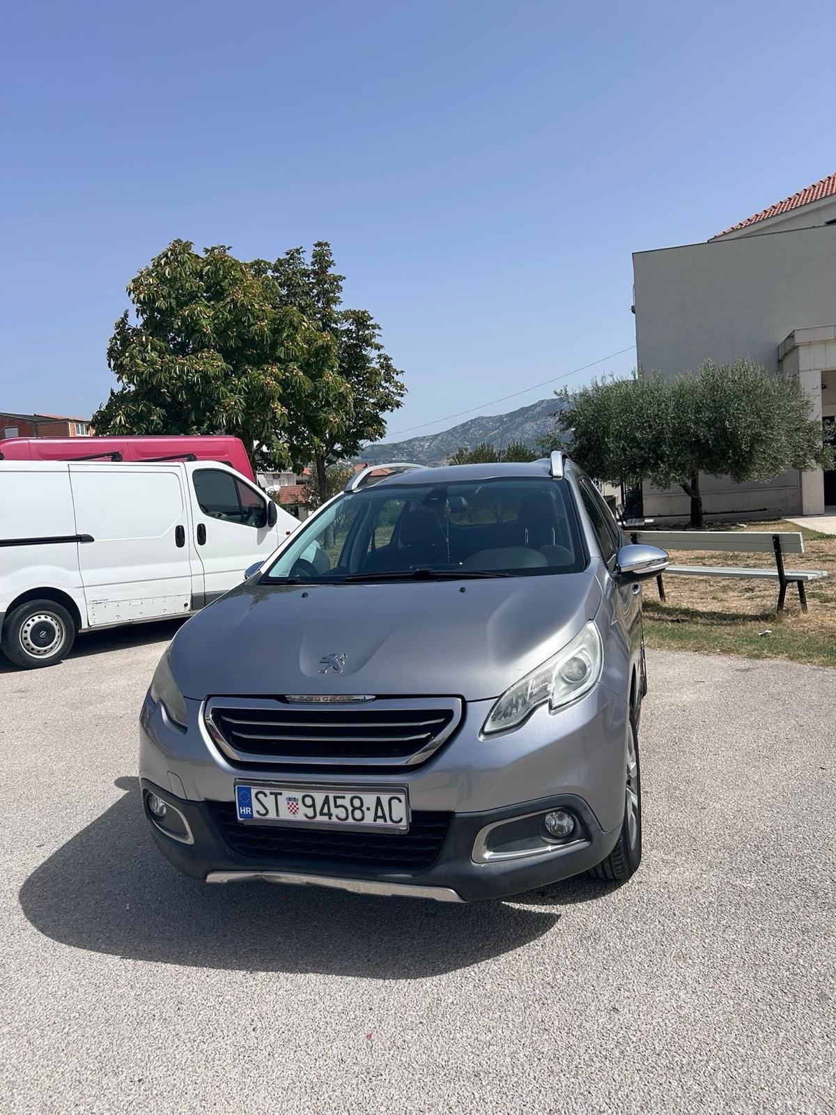 Peugeot 2008 1,6 HDi, fotografija 5