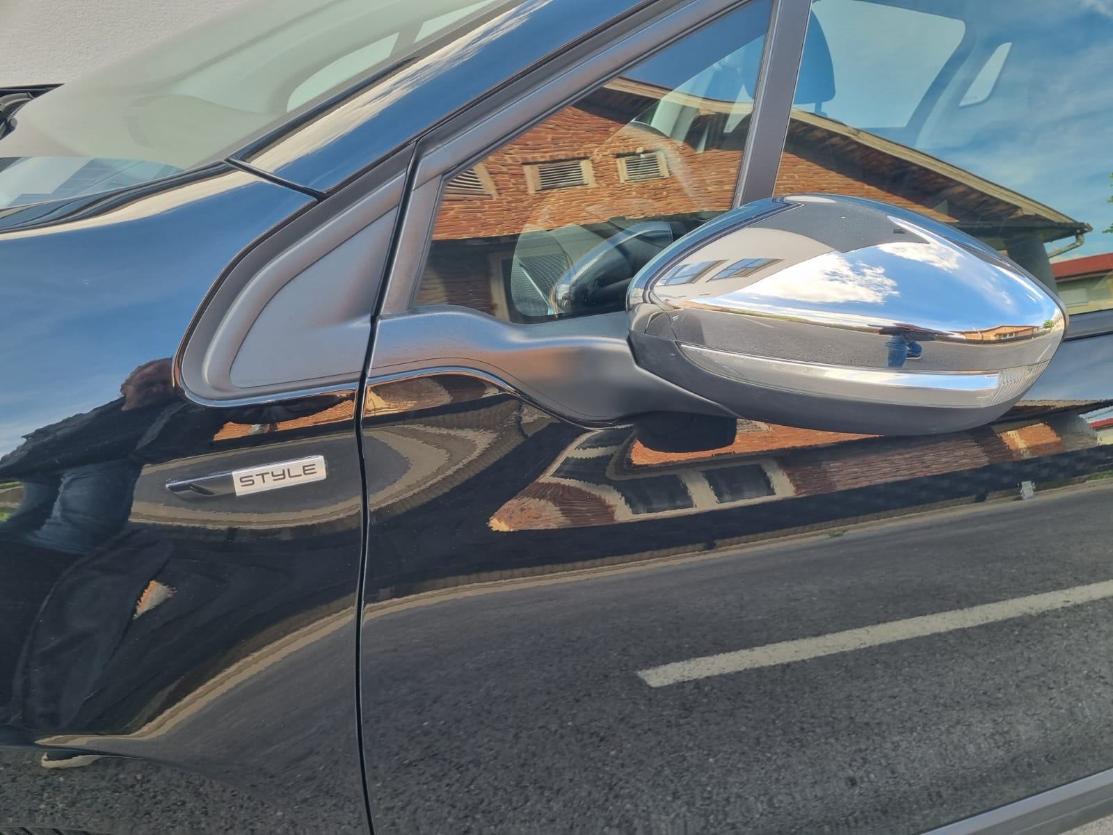 Peugeot 2008 1,6 HDi STYLE *PANORAMA - TEMPOMAT - 12 MJ JAMSTVO*, fotografija 10