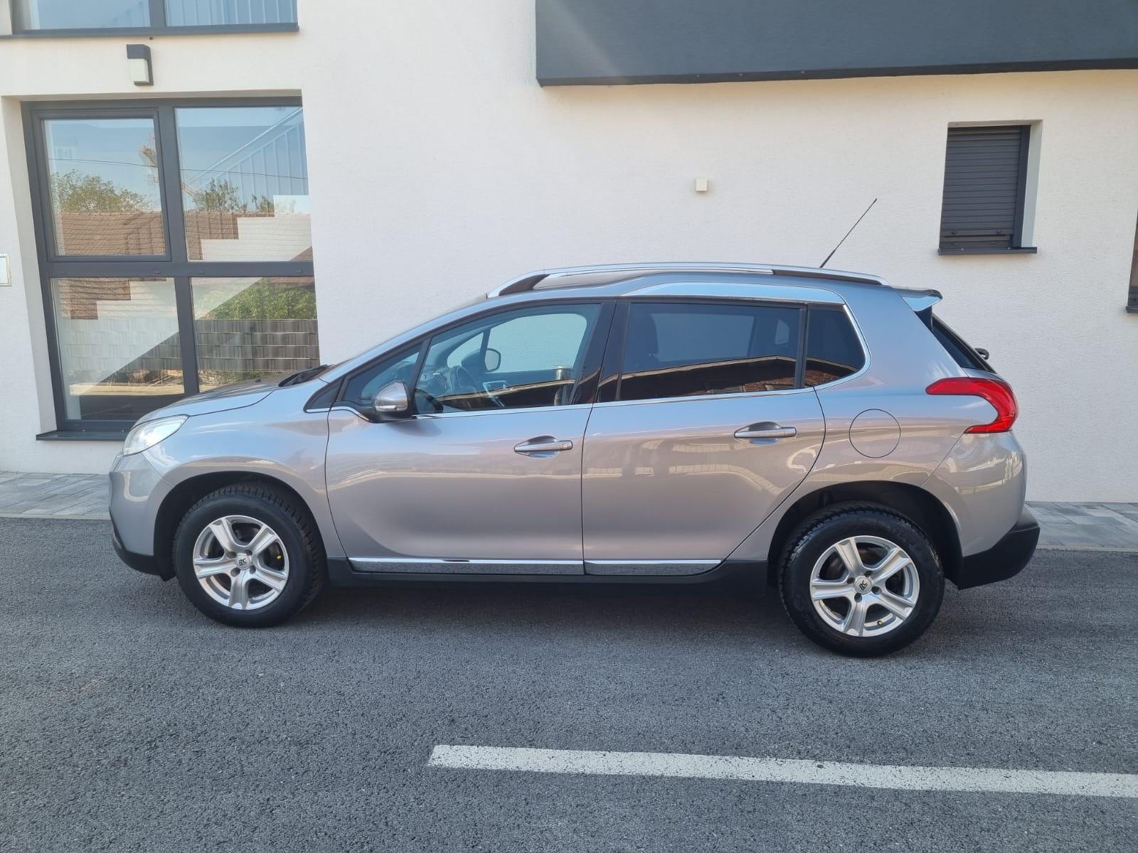 Peugeot 2008 1,6 HDi ALLURE *TEMPOMAT - P. SENZORI - 12 MJ JAMSTVO*, fotografija 9