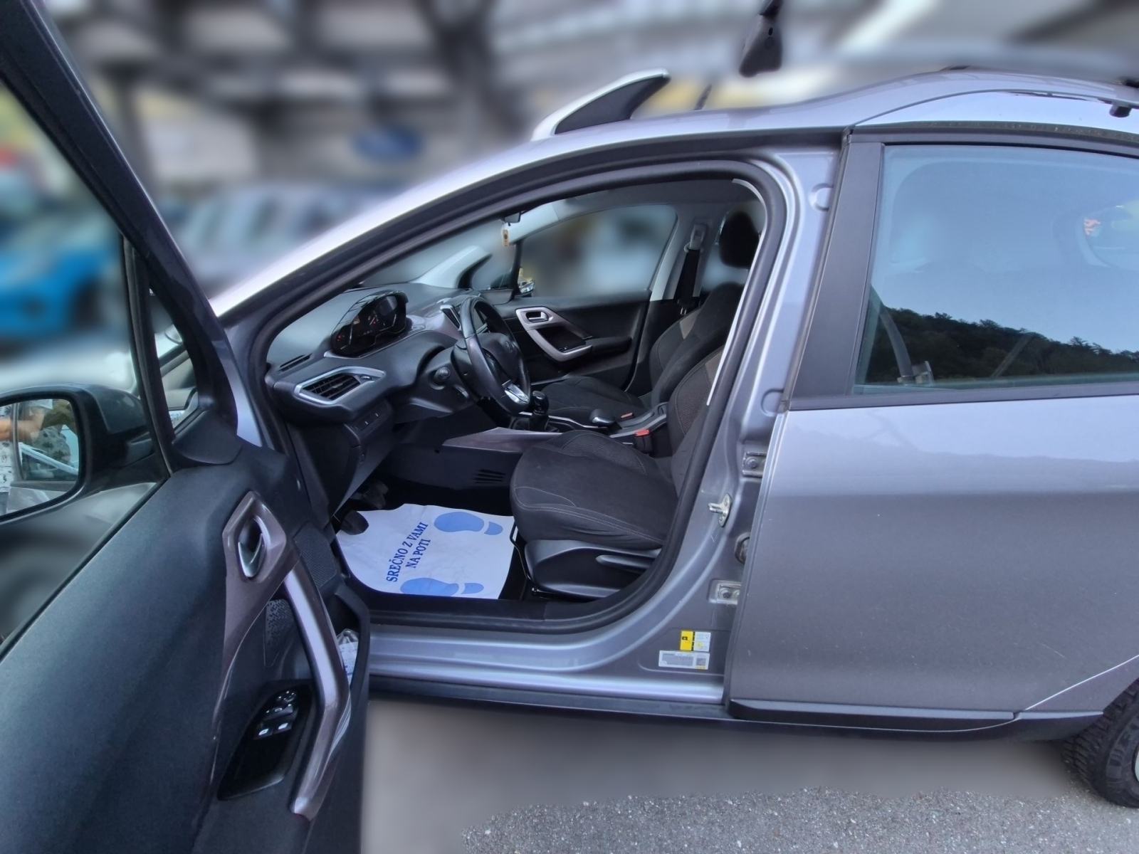 Peugeot 2008 ACTIVE 1.6 VTi 120PS M5-SLOVENSKI-1.LASTNIK-VK, fotografija 11