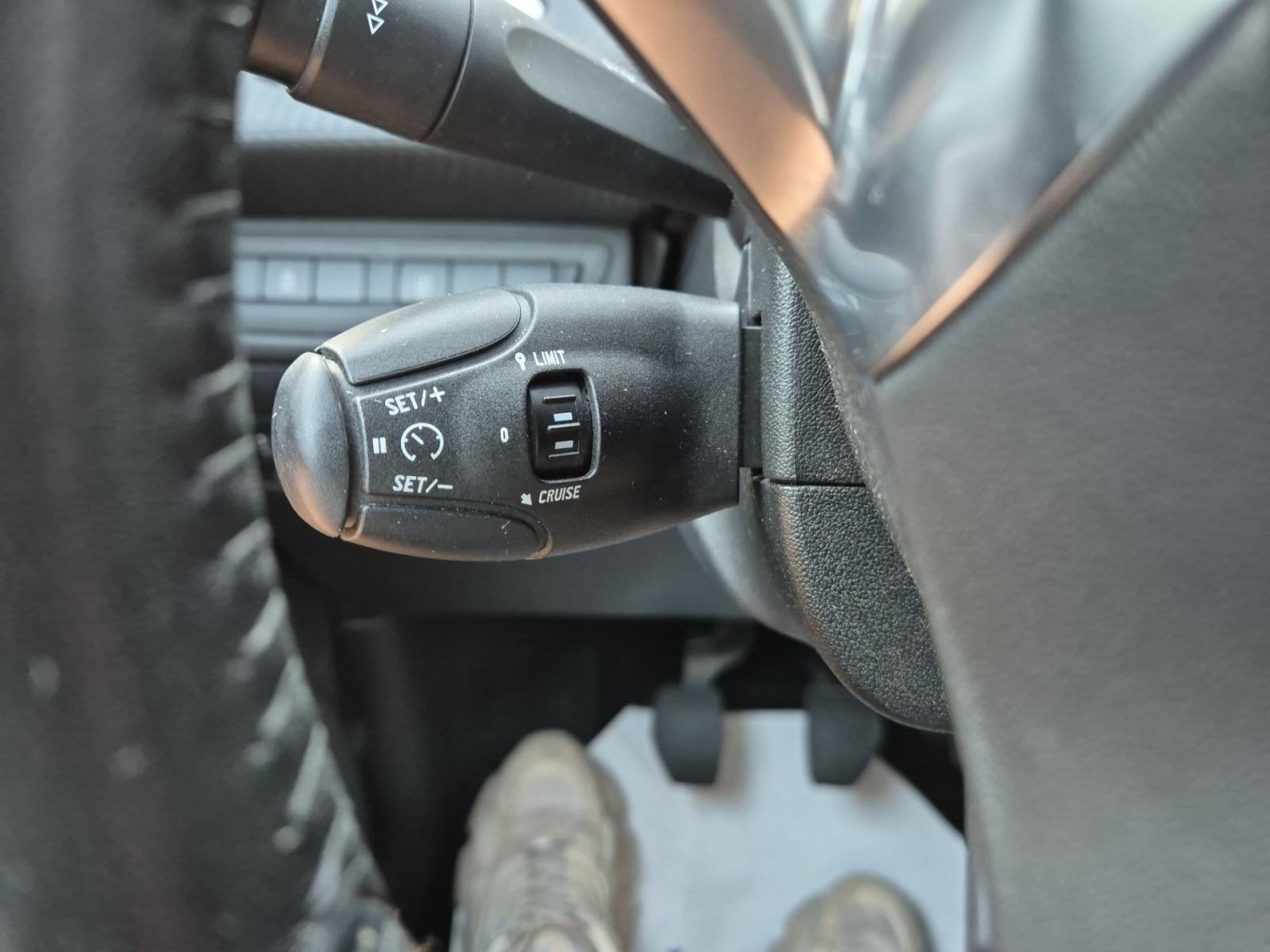 Peugeot 2008 ACTIVE 1.6 VTi 120PS M5-SLOVENSKI-1.LASTNIK-VK, fotografija 15