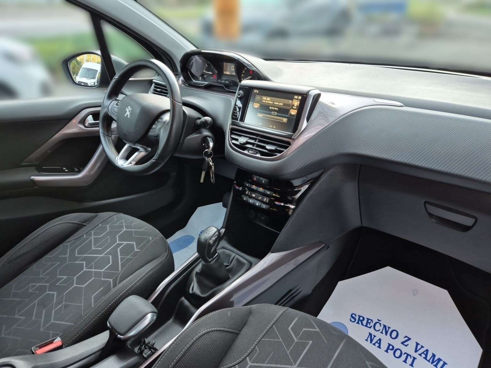 Peugeot 2008 ACTIVE 1.6 VTi 120PS M5-SLOVENSKI-1.LASTNIK-VK, fotografija 17
