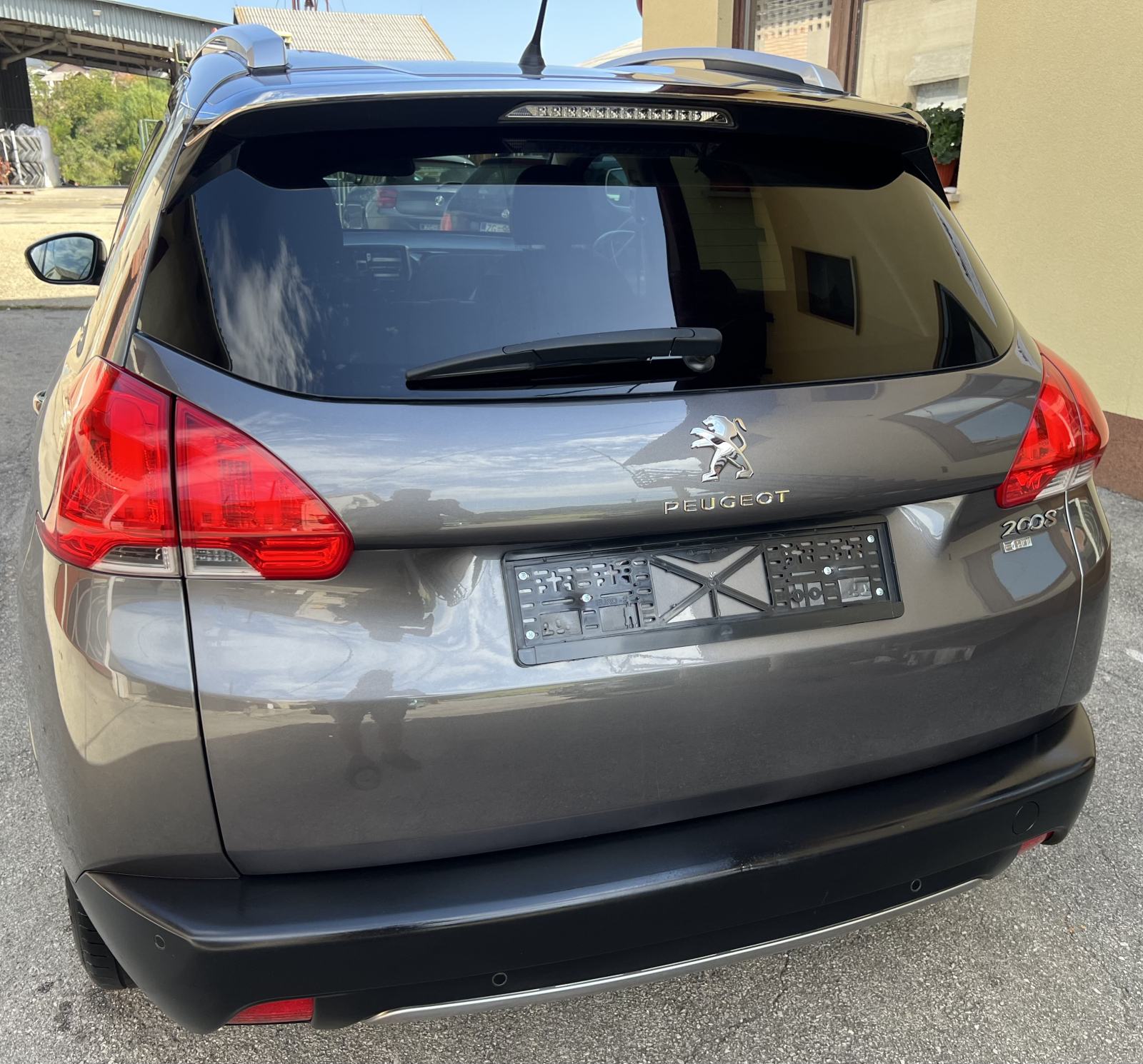 Peugeot 2008 Allure 1.6 eHDi, 115ks, samo 102tkm, 2014.god, TOP STANJE, fotografija 5