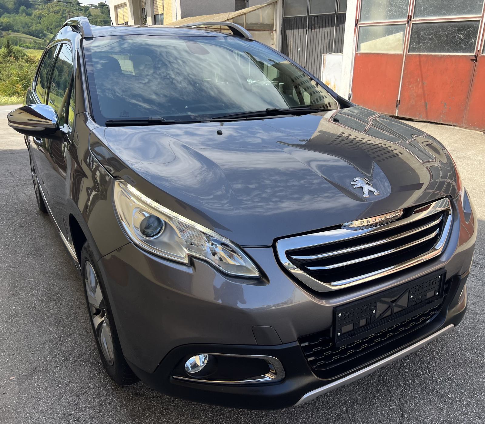 Peugeot 2008 Allure 1.6 eHDi, 115ks, samo 102tkm, 2014.god, TOP STANJE, fotografija 10