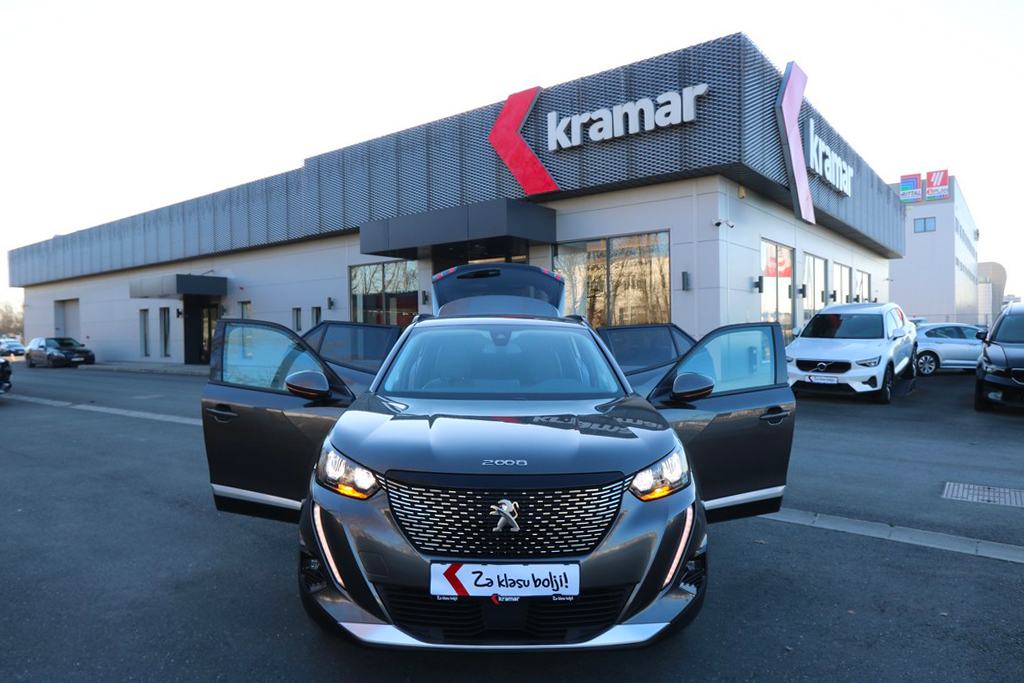 Peugeot 2008 BlueHDI 130 KS Tiptronik Allure Sport -Full LED-, fotografija 14
