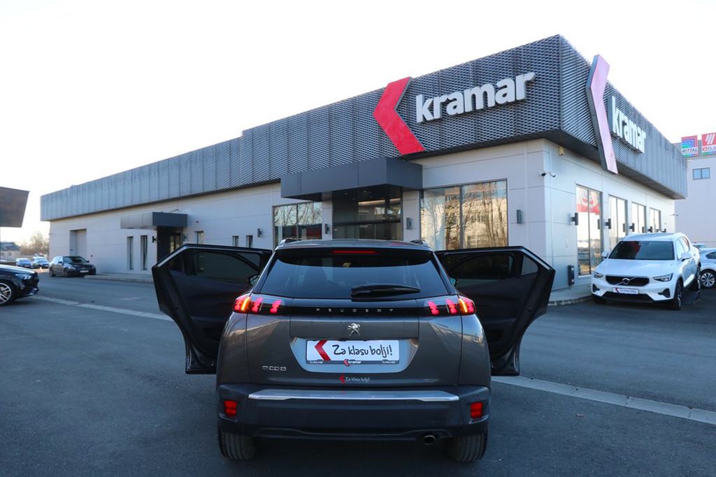 Peugeot 2008 BlueHDI 130 KS Tiptronik Allure Sport -Full LED-, fotografija 17