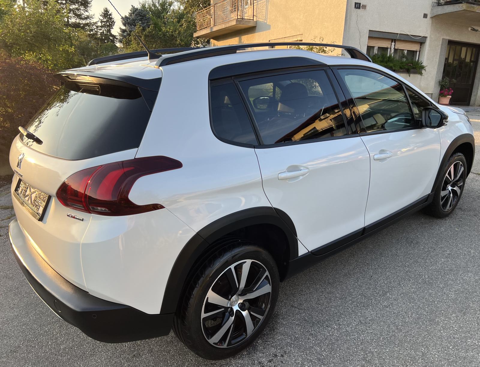 Peugeot 2008 GT LINE 1.6 BlueHDI, 120ks, 2016., samo 87tkm, PERLA, TOP, fotografija 7
