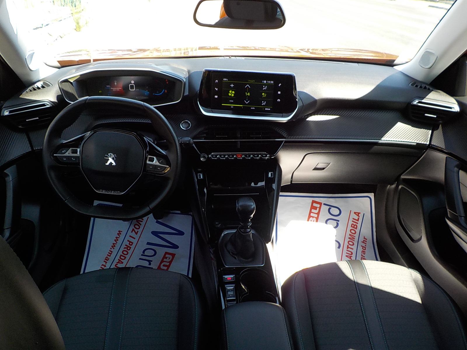 Peugeot 2008, HDi⭐️110 KS⭐️ALLURE⭐️VIRTUAL COCPIT⭐️SERVIS⭐️GARANCIJA⭐️, fotografija 12