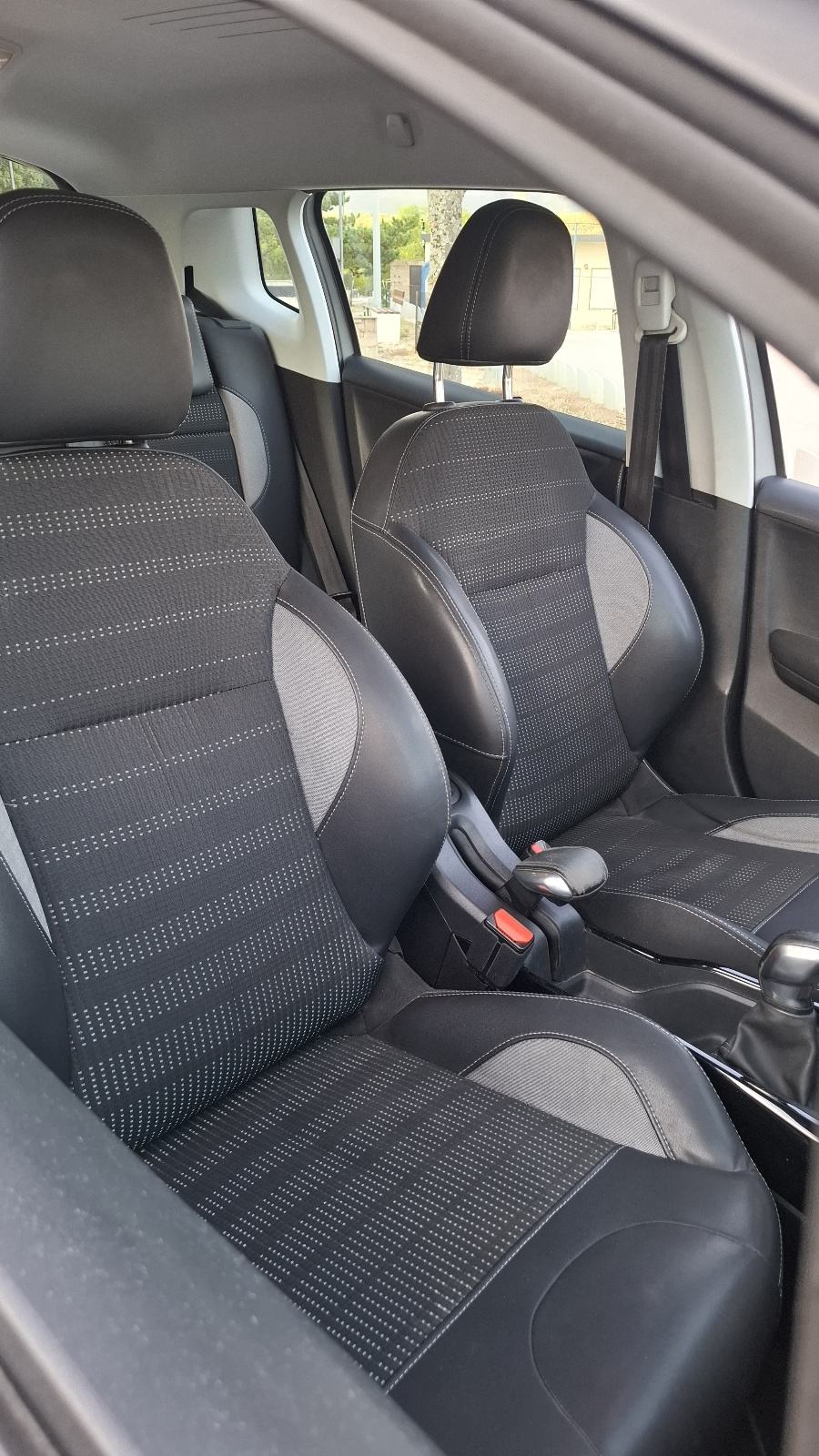 Peugeot 2008, fotografija 10