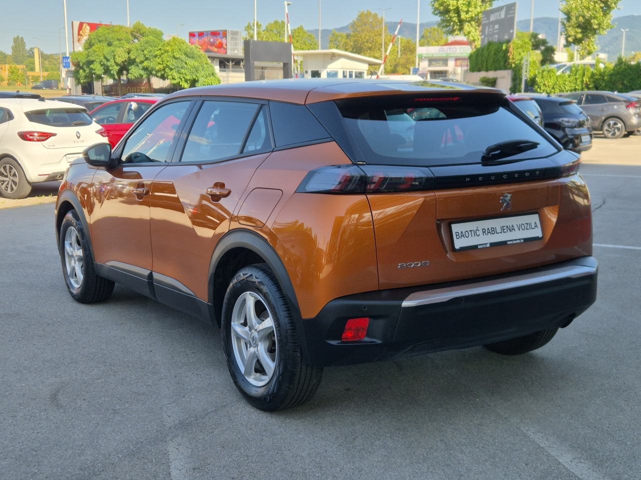 Peugeot 2008 S&S Style 1,2 PureTech 100, fotografija 7