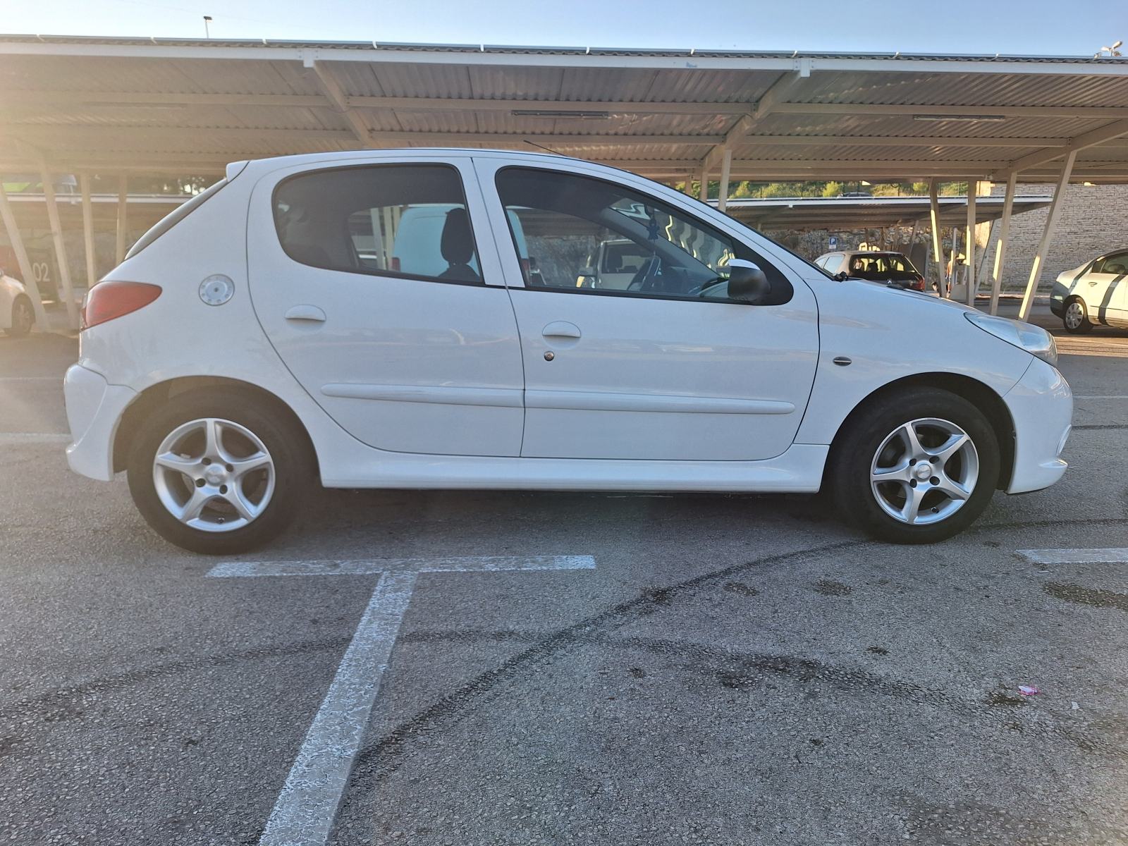 Peugeot 206+ 1,4 HDI, fotografija 7