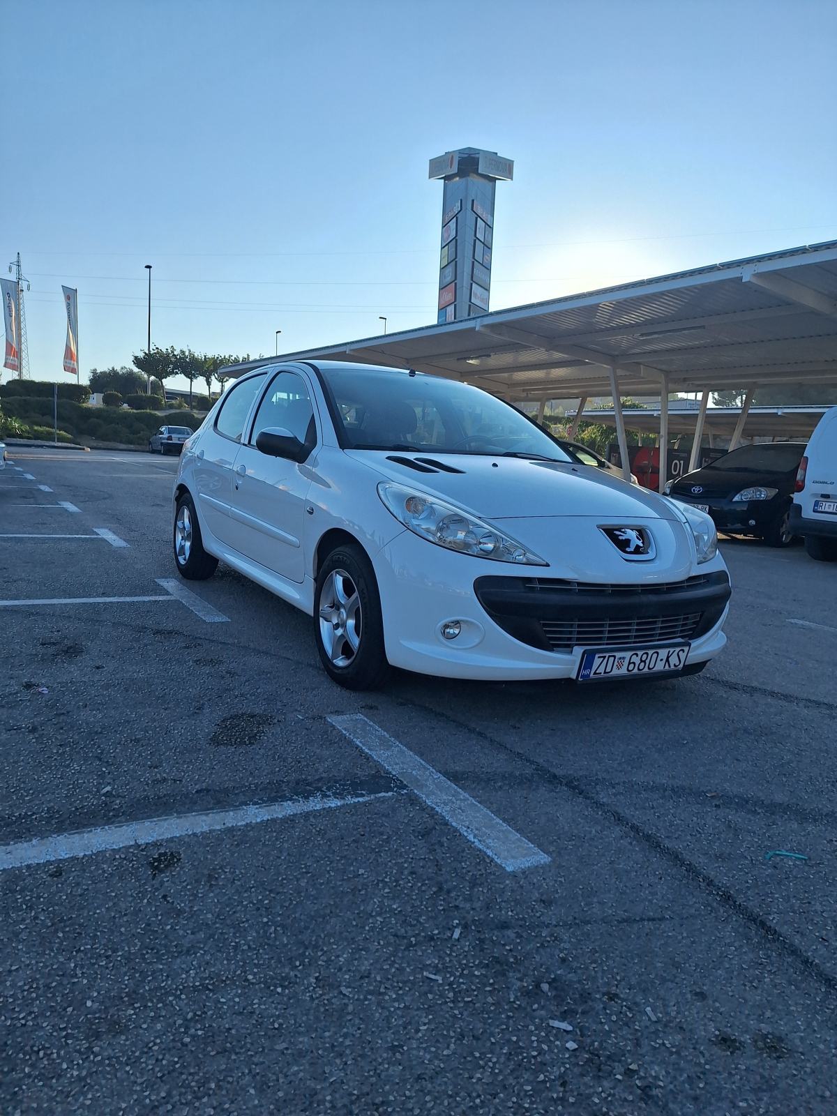 Peugeot 206+ 1,4 HDI, fotografija 8