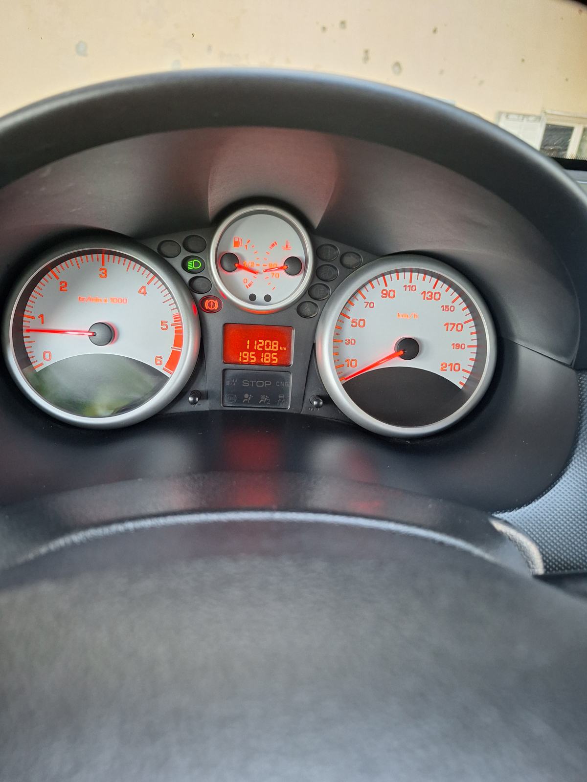 Peugeot 206+ 1,4 HDI, fotografija 15