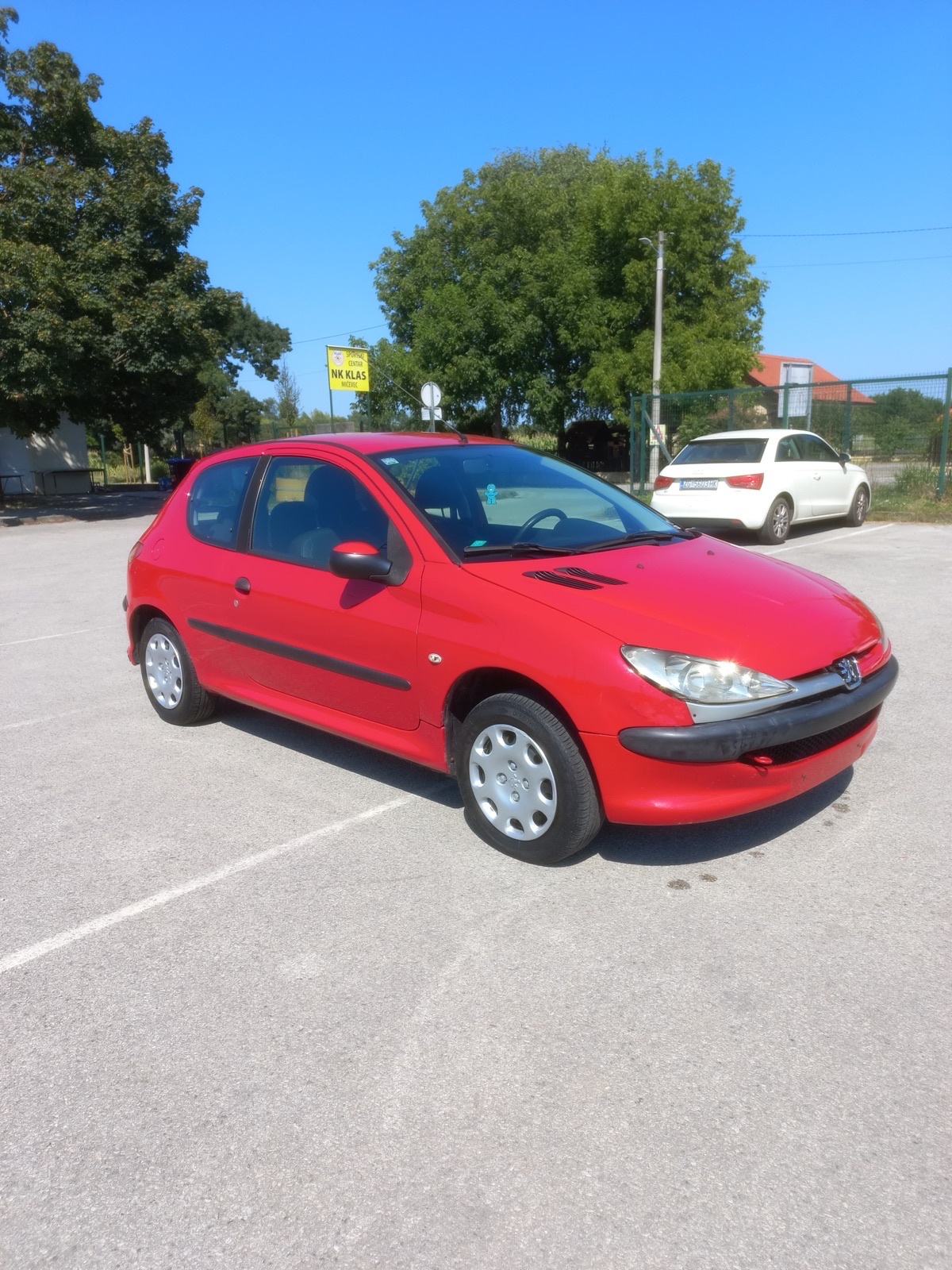 Peugeot 206 206 1,4 AUTO DOBAR BENZIN PLIN, fotografija 13