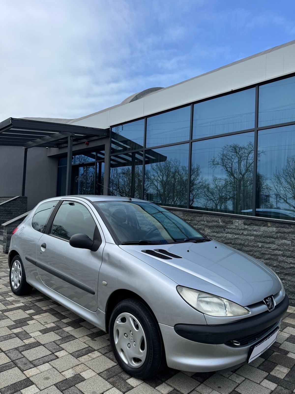 Peugeot 206 1,4 - NIJE UVOZ - 1 VL - KLIMA - PRILIKA !!!, fotografija 2