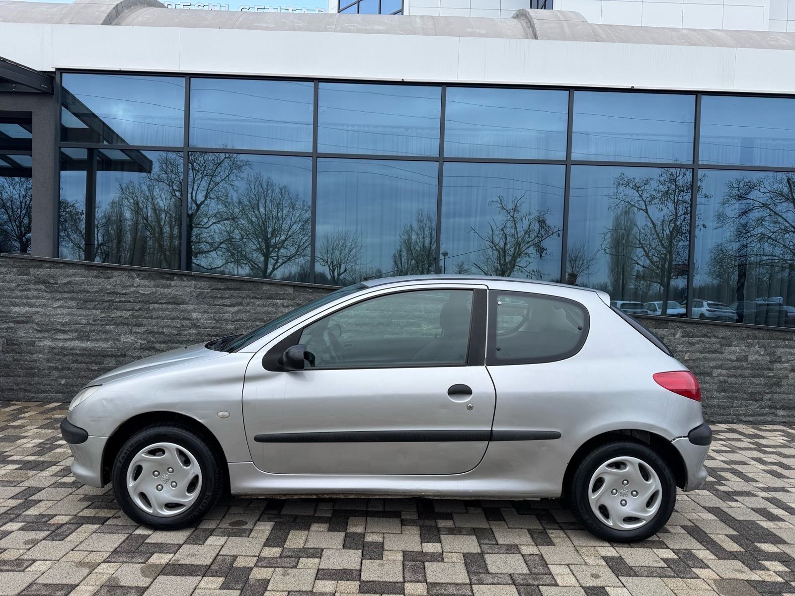 Peugeot 206 1,4 - NIJE UVOZ - 1 VL - KLIMA - PRILIKA !!!, fotografija 7