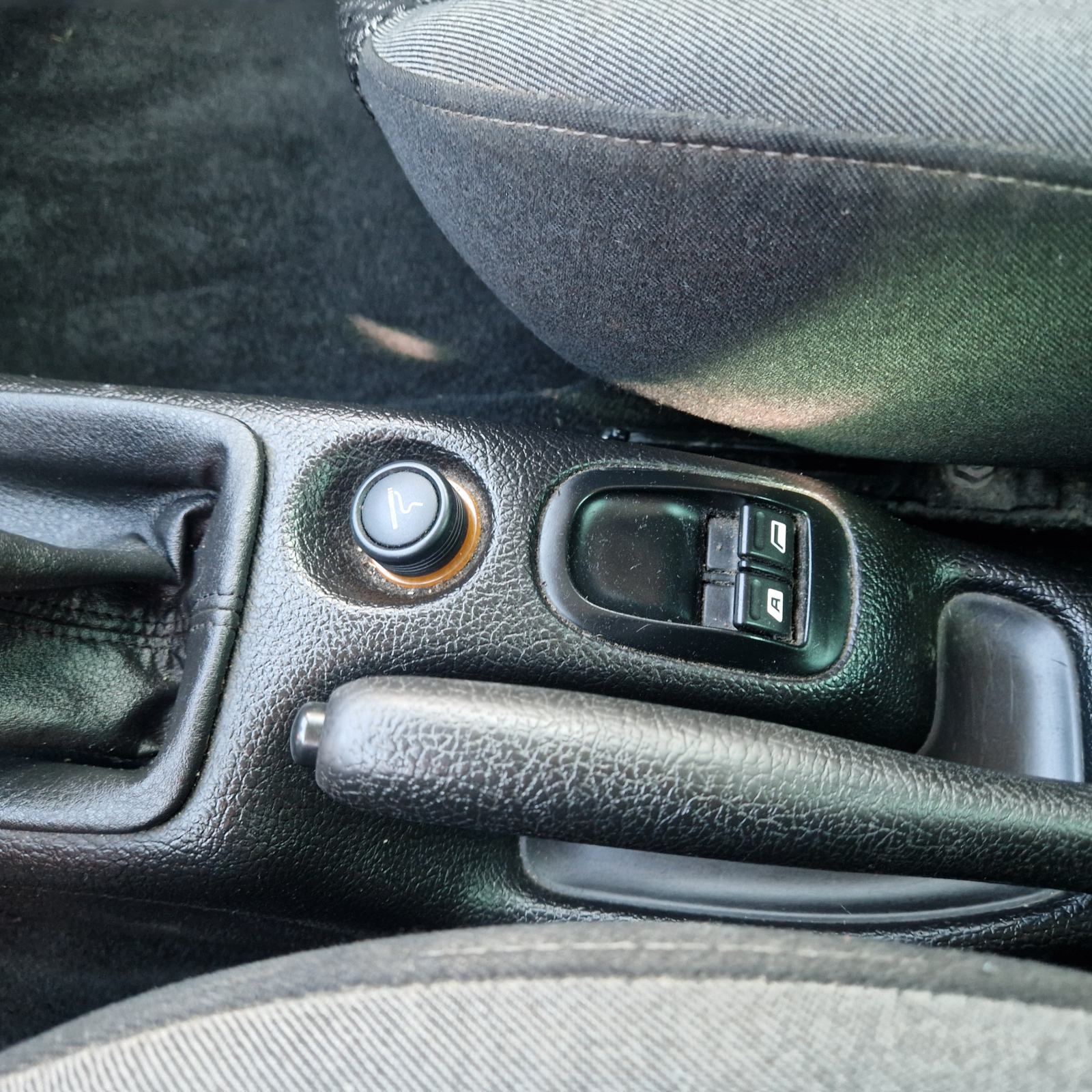 Peugeot 206 206 XS 1,4. Kupac ne plaća prepis.Kartice do 36 rata., fotografija 19