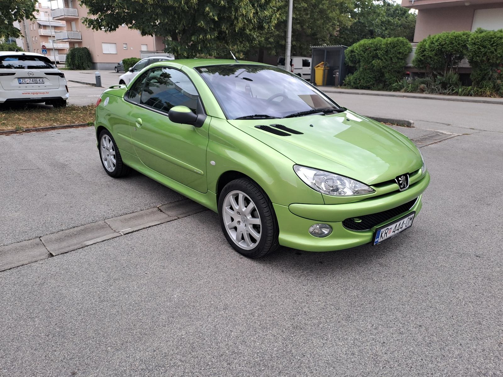 Peugeot 206 CC 1,6 16V , 16500 km samo, fotografija 2