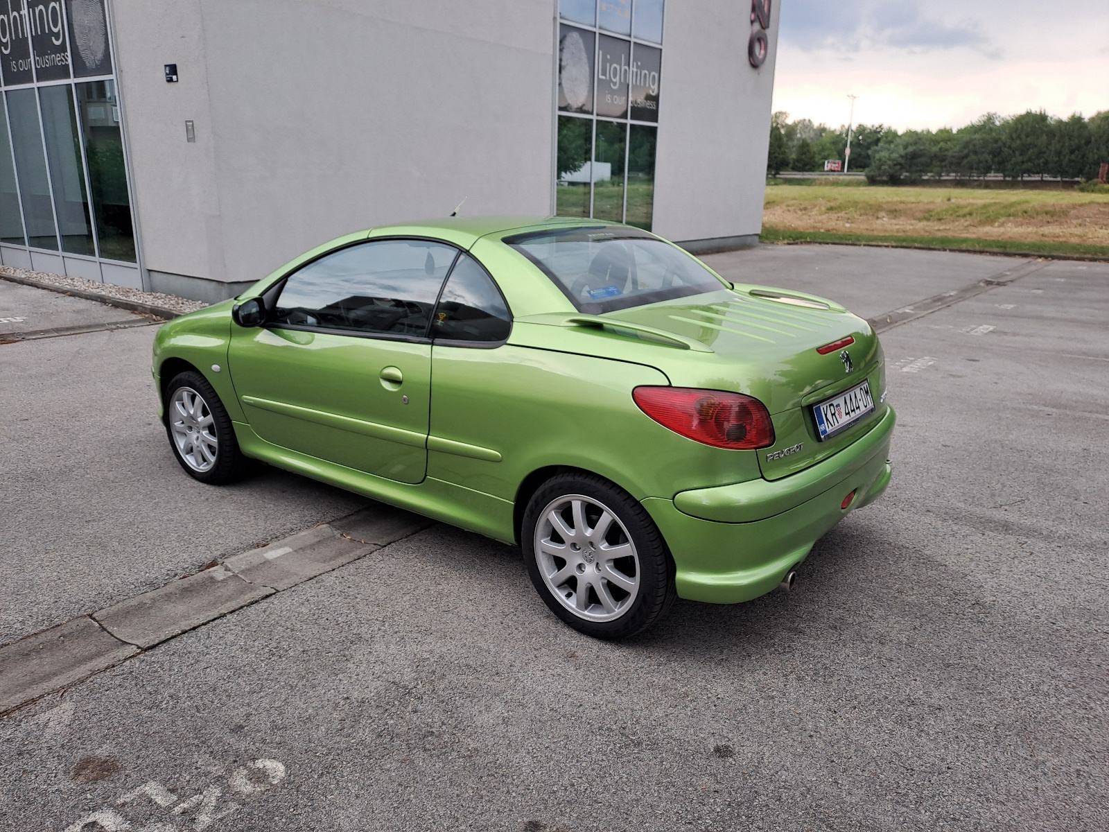Peugeot 206 CC 1,6 16V , 16500 km samo, fotografija 4