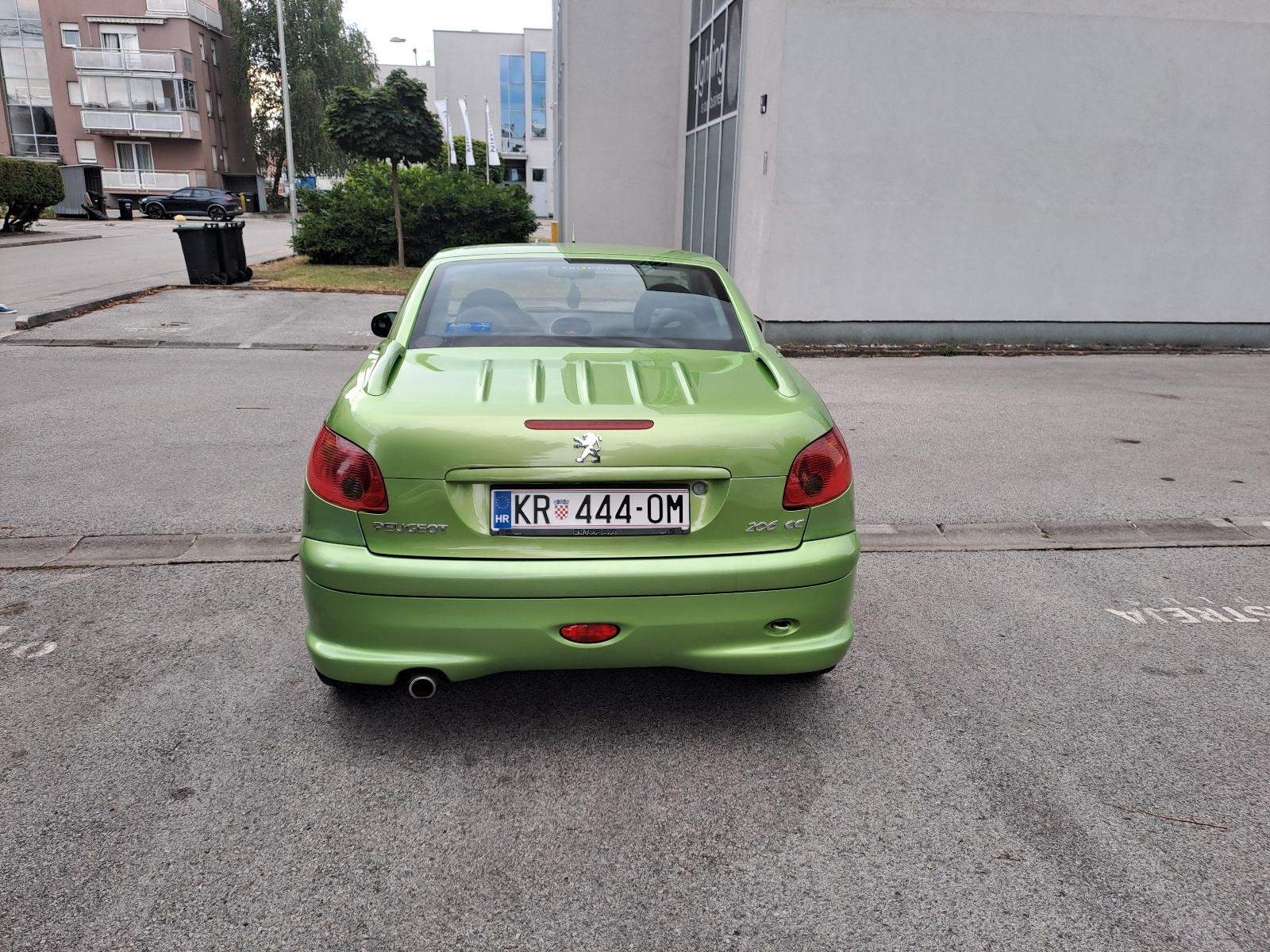 Peugeot 206 CC 1,6 16V , 16500 km samo, fotografija 8