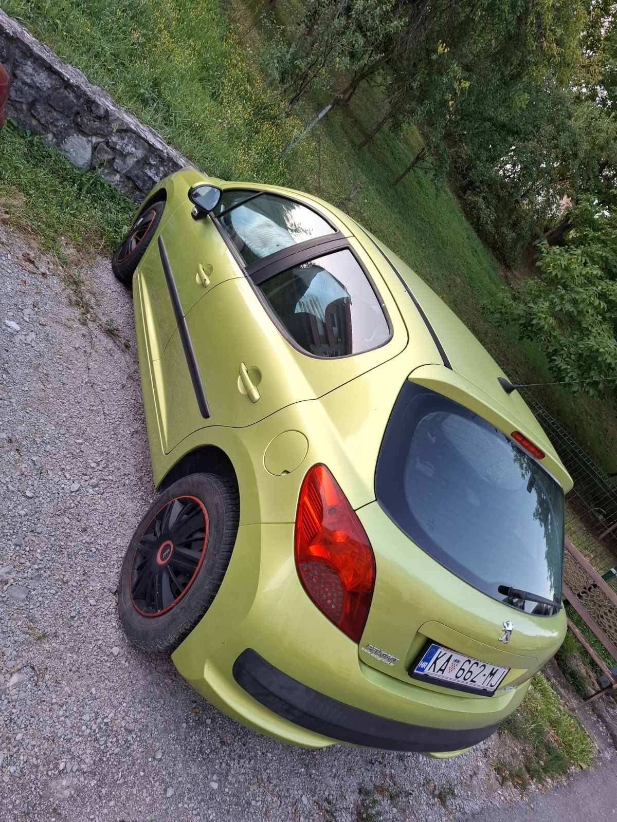Peugeot 207 1,4 16V, 2008. god., fotografija 2