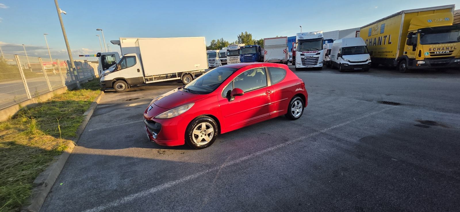 Peugeot 207 1,4 16V, pogled izvana - slika 1