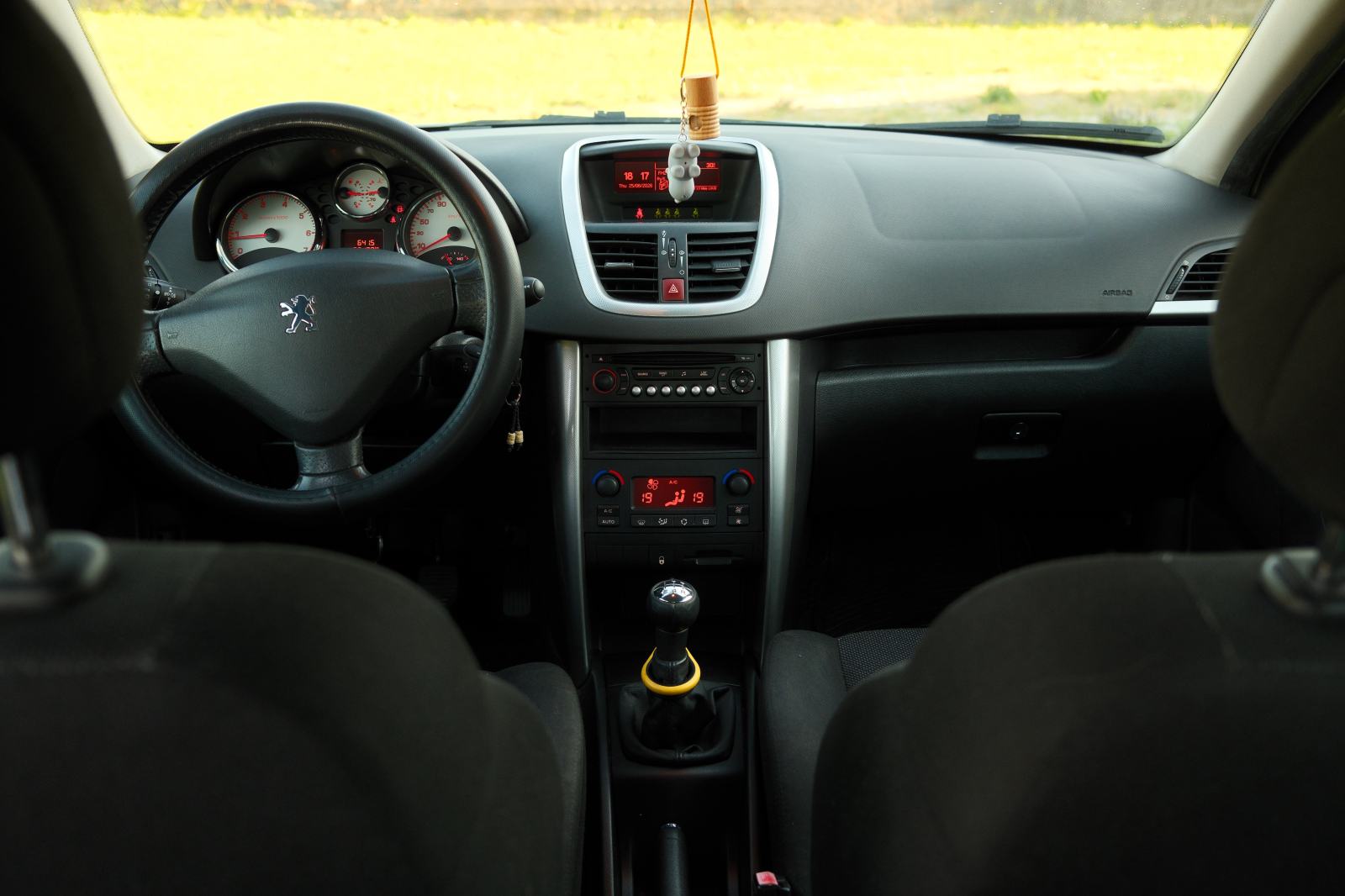 Peugeot 207 1,4 16V, 2006 god., fotografija 12