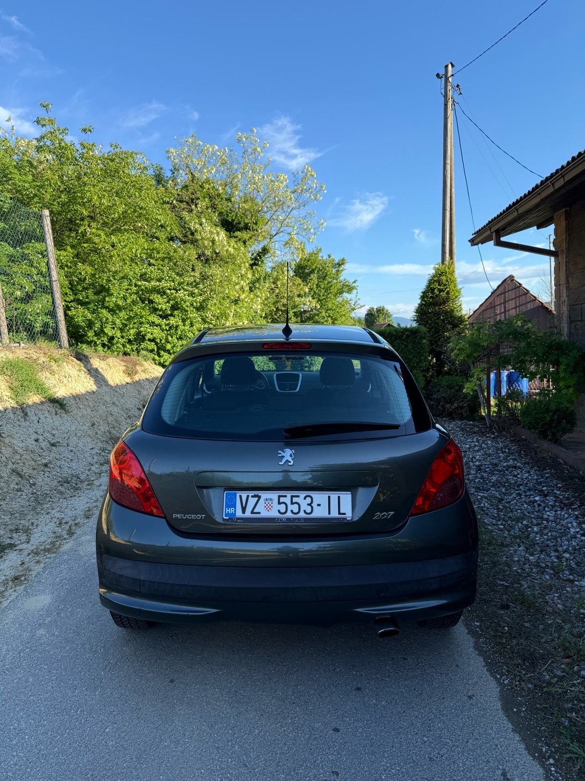 Peugeot 207 1,4 benzin, fotografija 4