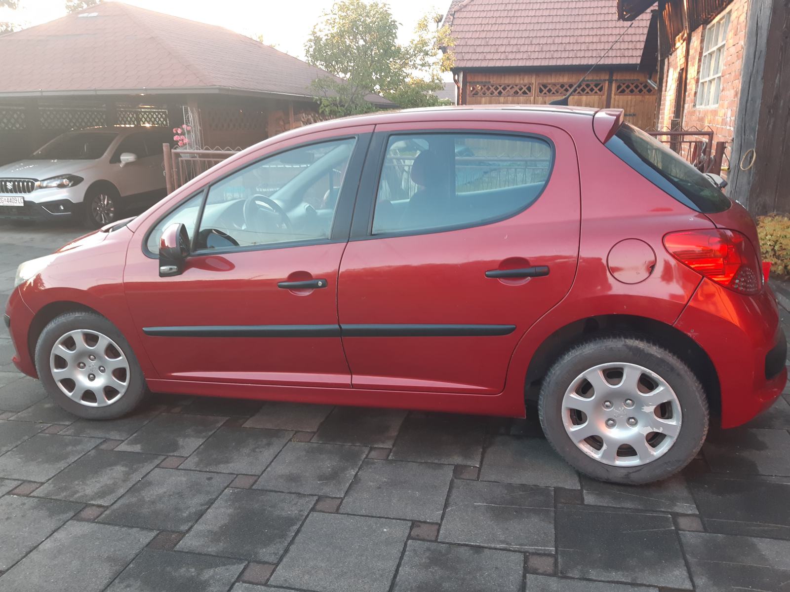 Peugeot 207, besprijekorna tehnička ispravnost, klima, reg. 02/2027., fotografija 5