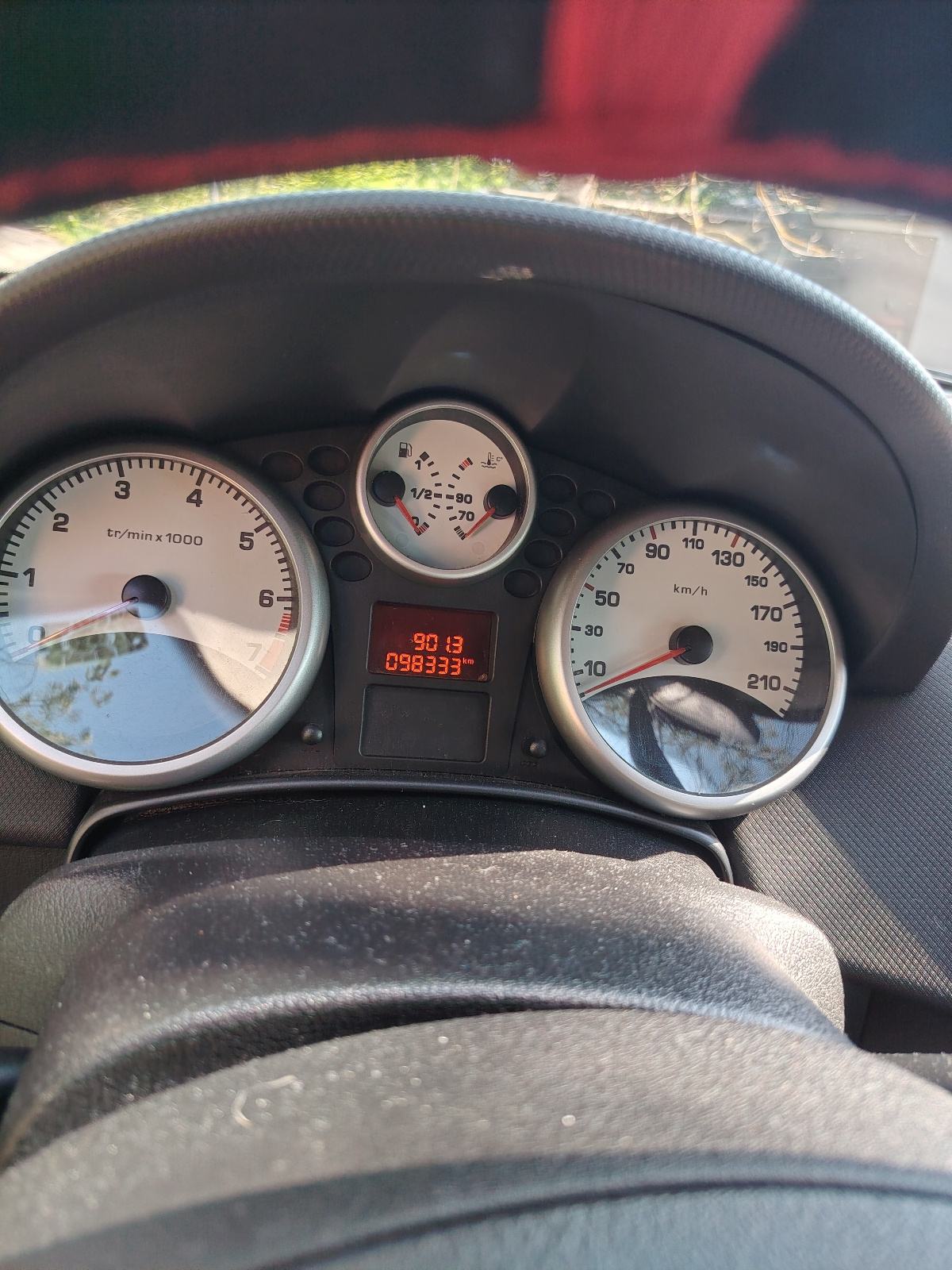 Peugeot 207 1,4 registriran 08/2027, fotografija 6