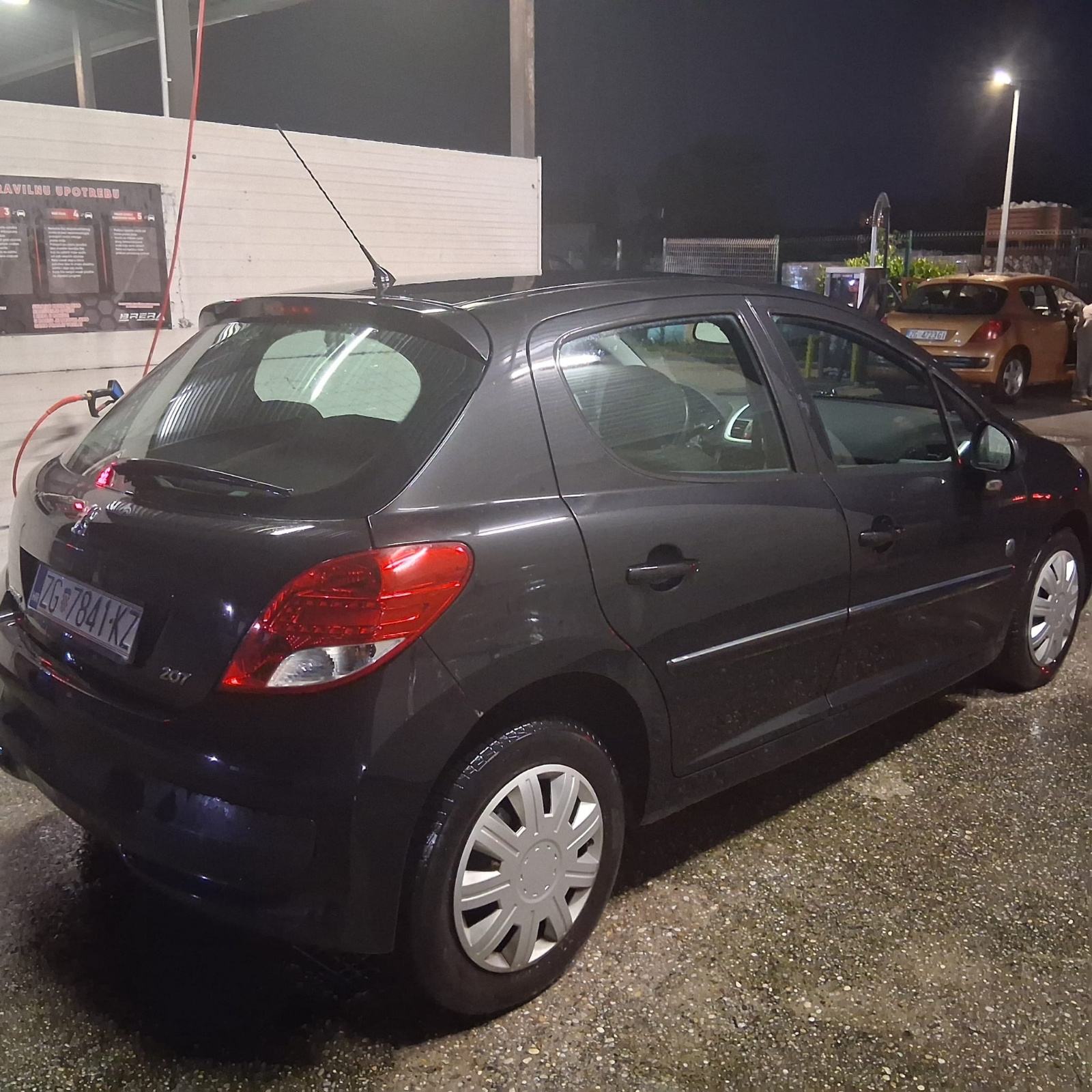 Peugeot 207 1,4 VTi, fotografija 4