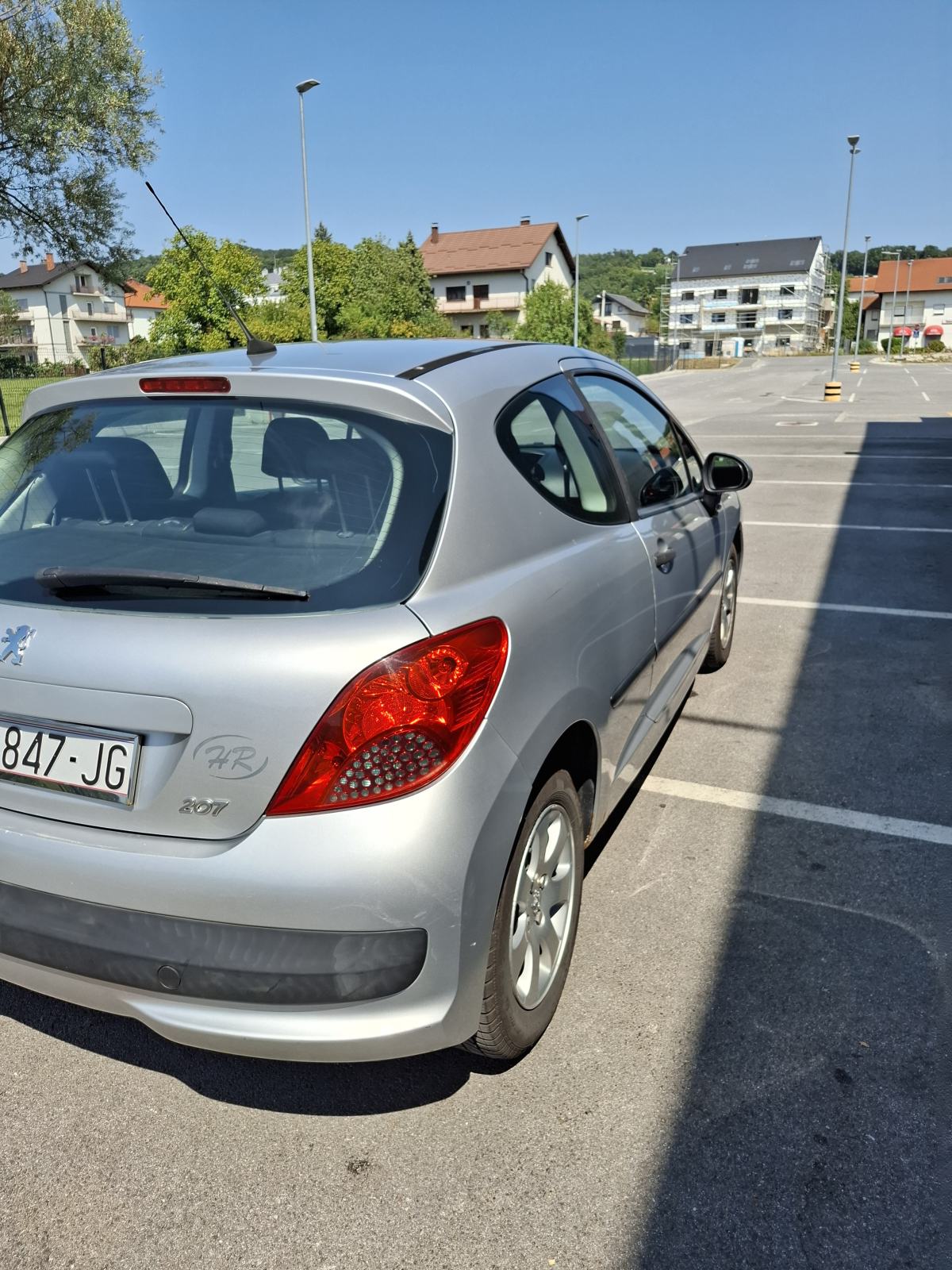 Peugeot 207 1,6 HDi-KLIMA-TEMPO-BLUETOOTH-ALU, fotografija 7