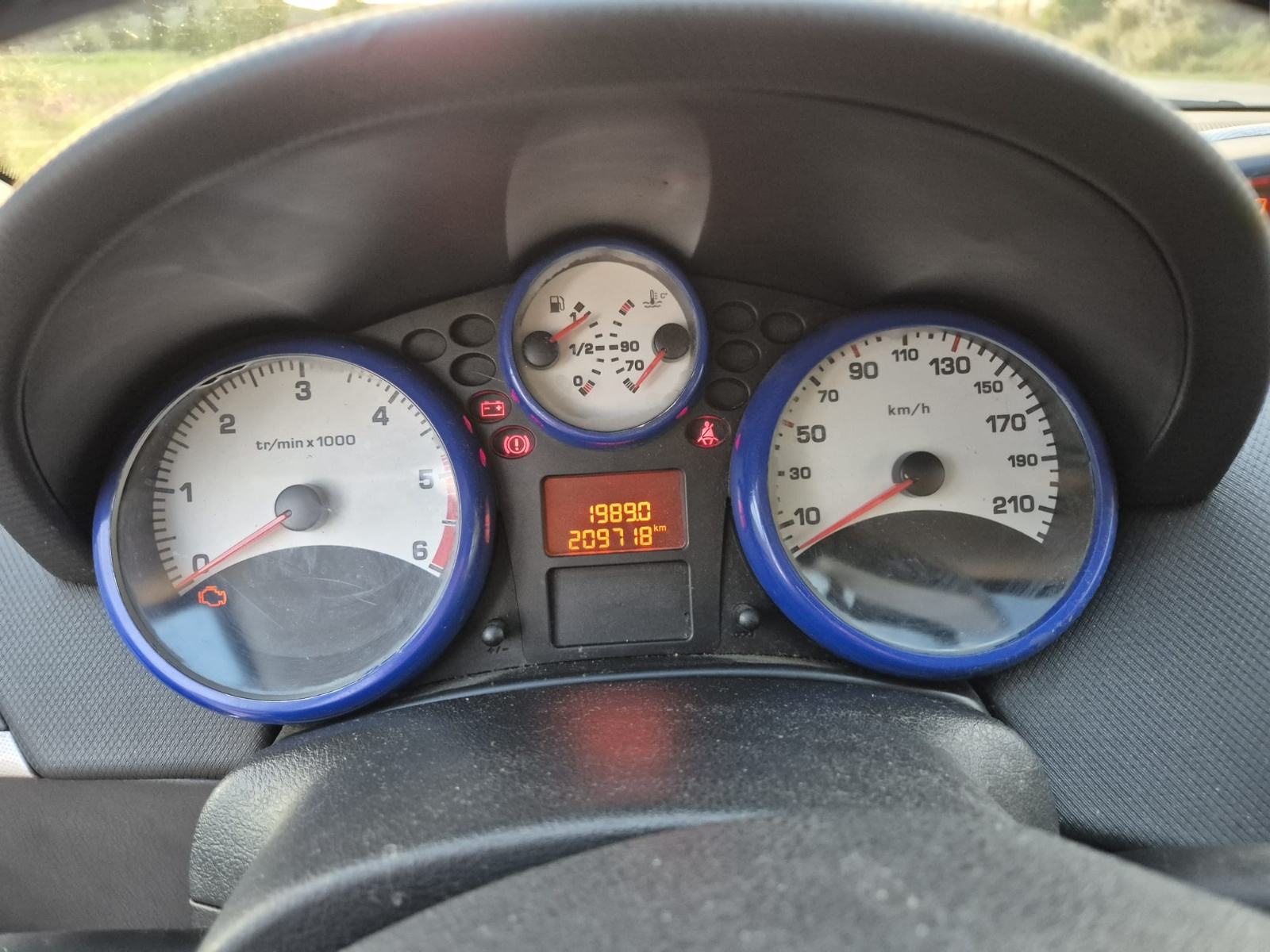 Peugeot 207 1,6 HDi, fotografija 2