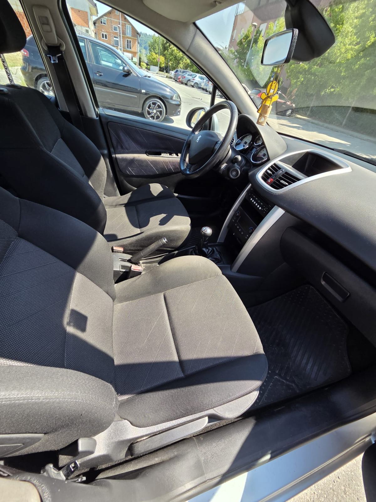 Peugeot 207 Sport 1,4 16V VTi, fotografija 7