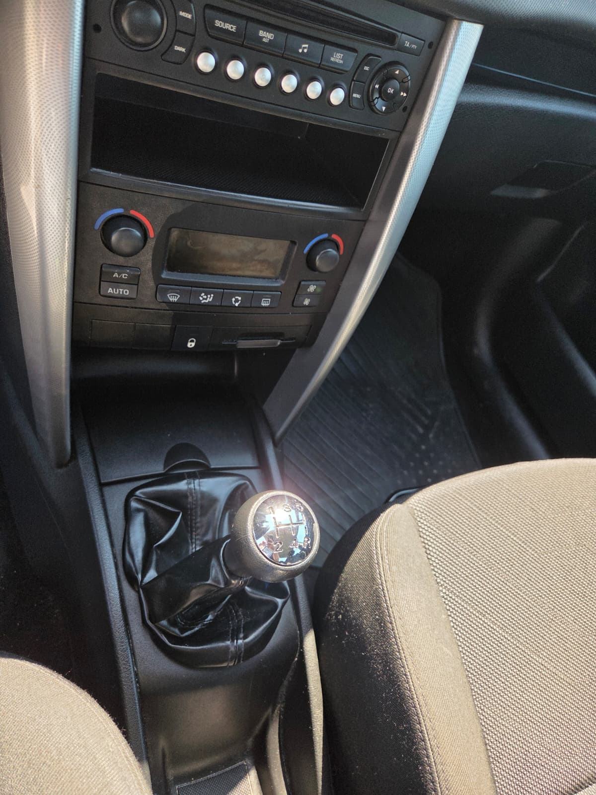 Peugeot 207 Sport 1,4 16V VTi, fotografija 10