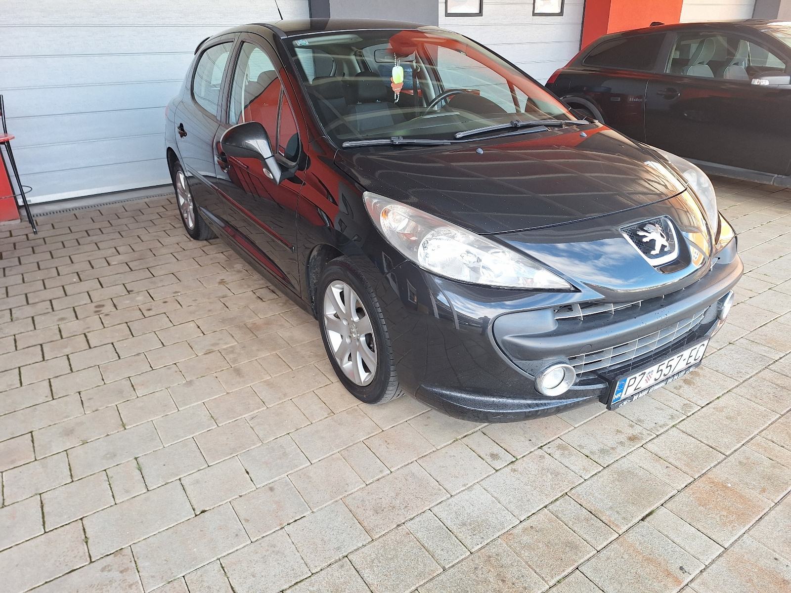 Peugeot 207 Sport edition 1,6 HDi REGISTRIRAN 11/26, fotografija 4